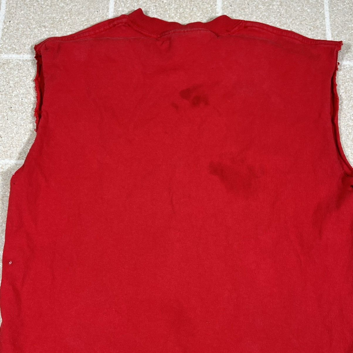 Gildan The Suicide File Band Cut Off T Shirt Size S Grunge Red Size US S / EU 44-46 / 1 - 5 Thumbnail