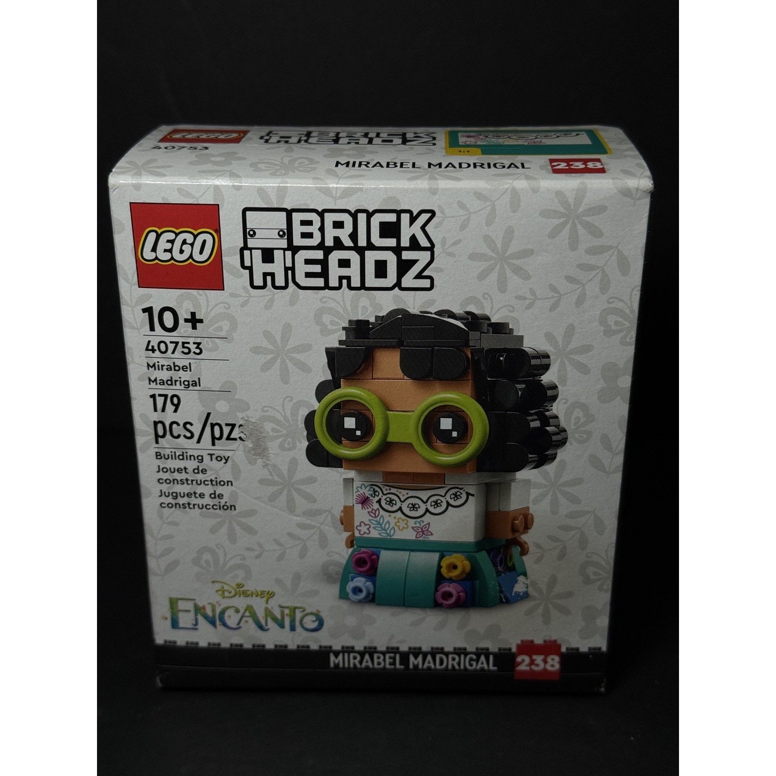 LEGO 40753 Mirabel Madrigal (LEGO BrickHeadz: Disney Encanto) NEW Size ONE SIZE - 5 Thumbnail