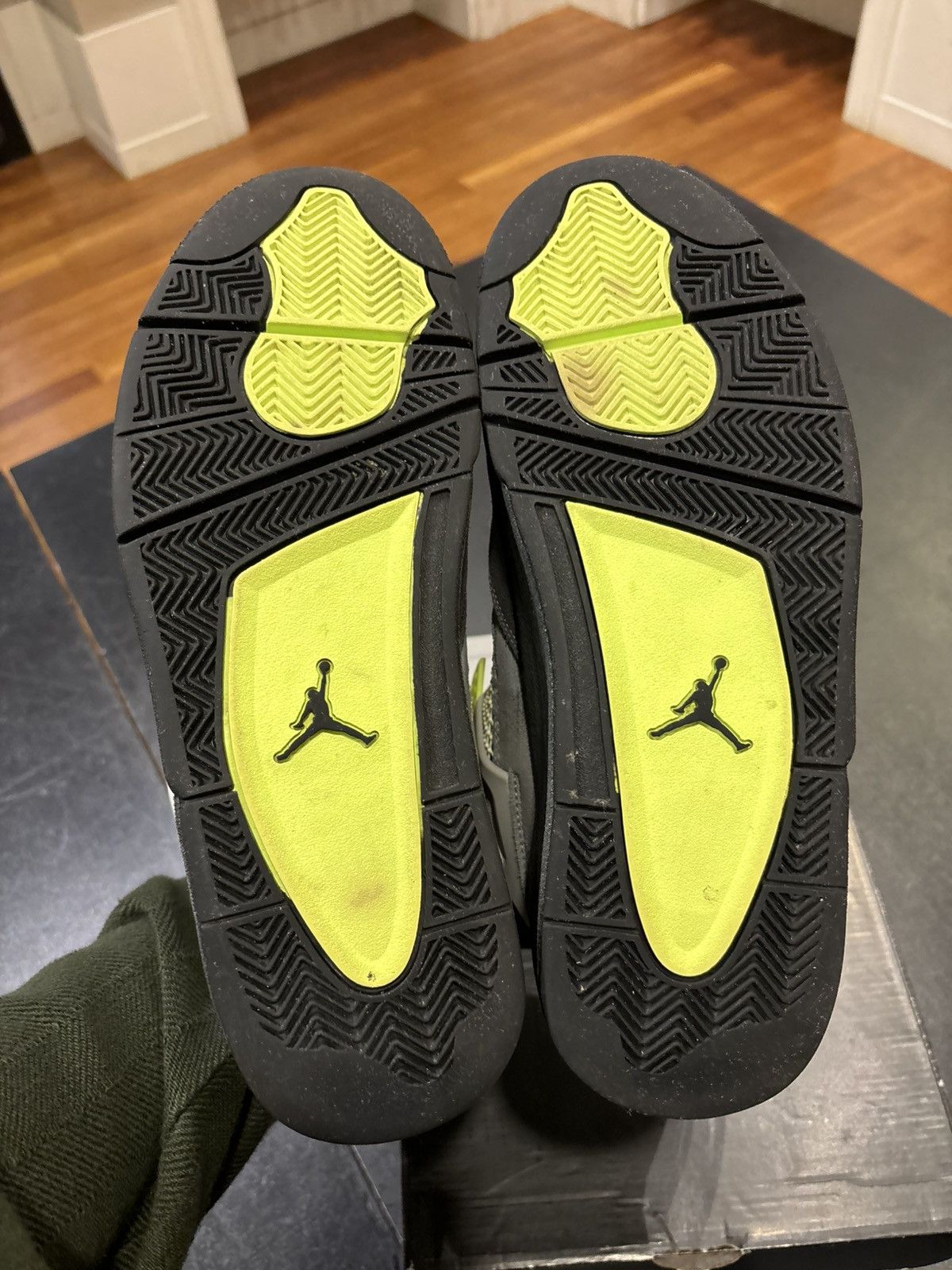 Jordan Brand Jordan 4 Retro ‘SE 95 Neon’ Size US 12.5 / EU 45-46 - 5 Thumbnail