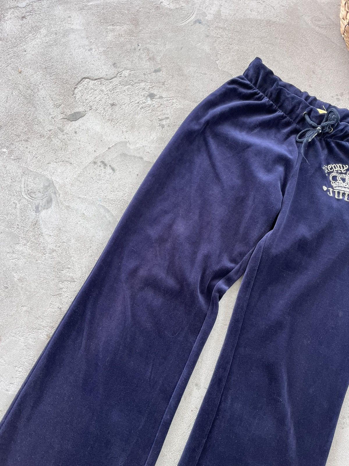 Juicy Couture Juicy Couture Velour Sweatpants Track Pants Blue Low Rise Size 32" / US 10 / IT 46 - 5 Thumbnail