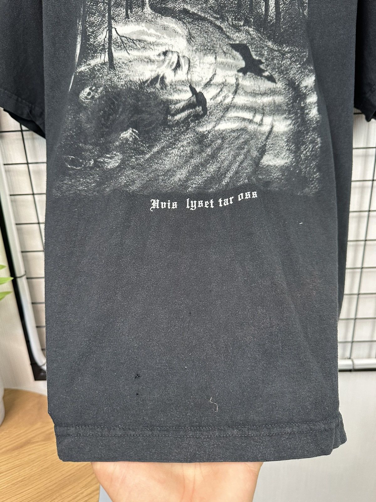 Band Tees × Vintage Vintage rare 90s Burzum Hvis lyset tar oss T-shirt Men L Size US L / EU 52-54 / 3 - 5 Thumbnail