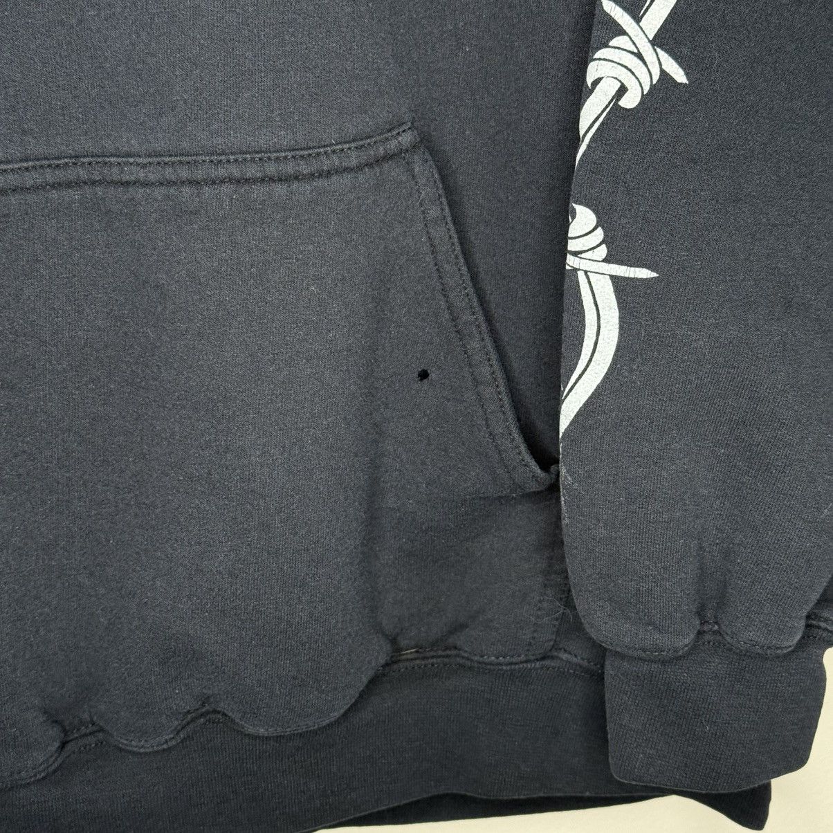 Gildan Vintage 00s Mopar Hoodie Black Graphic Logo Size M Size US M / EU 48-50 / 2 - 8 Thumbnail