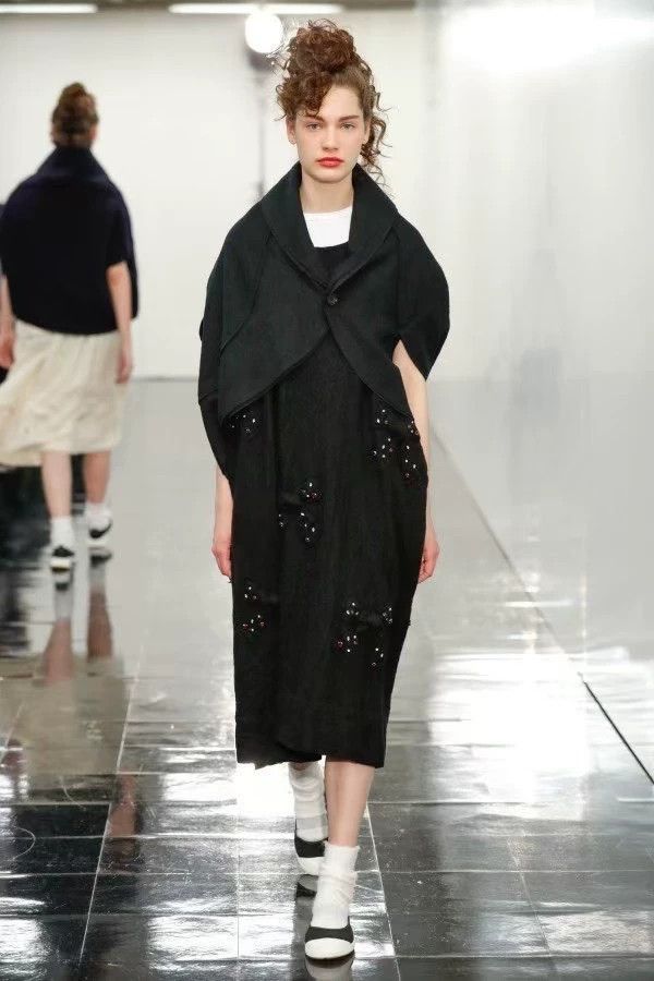 Comme des Garcons Comme Des Garcons Felted wool cloak Size S / US 4 / IT 40 - 6 Thumbnail