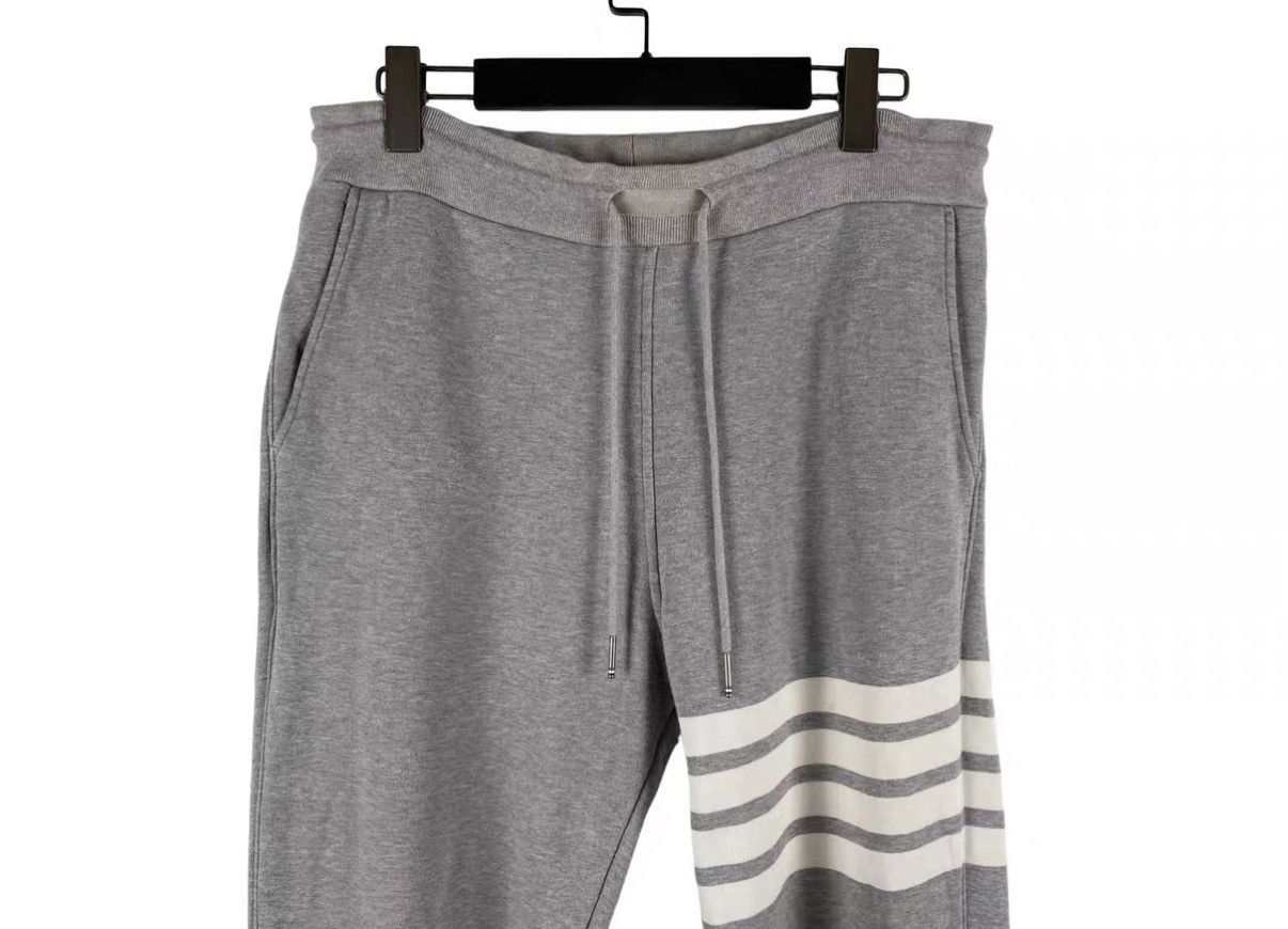 Thom Browne Thom Browne TB Knit Gray Sweatpants J31 Size US 32 / EU 48 - 3 Thumbnail