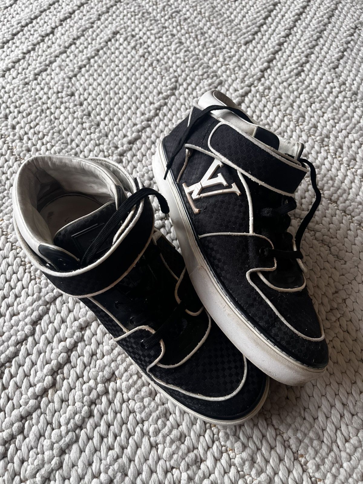 Louis Vuitton Louis Vuitton SS11 checkered acapulco mens sneakers Size US 9.5 / EU 42-43 - 2 Thumbnail