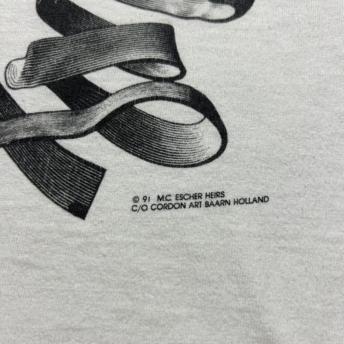 Vintage Vintage 90s M.C. Escher Graphic T-Shirt Art Tee 1991 Size XL Size US XL / EU 56 / 4 - 6 Thumbnail