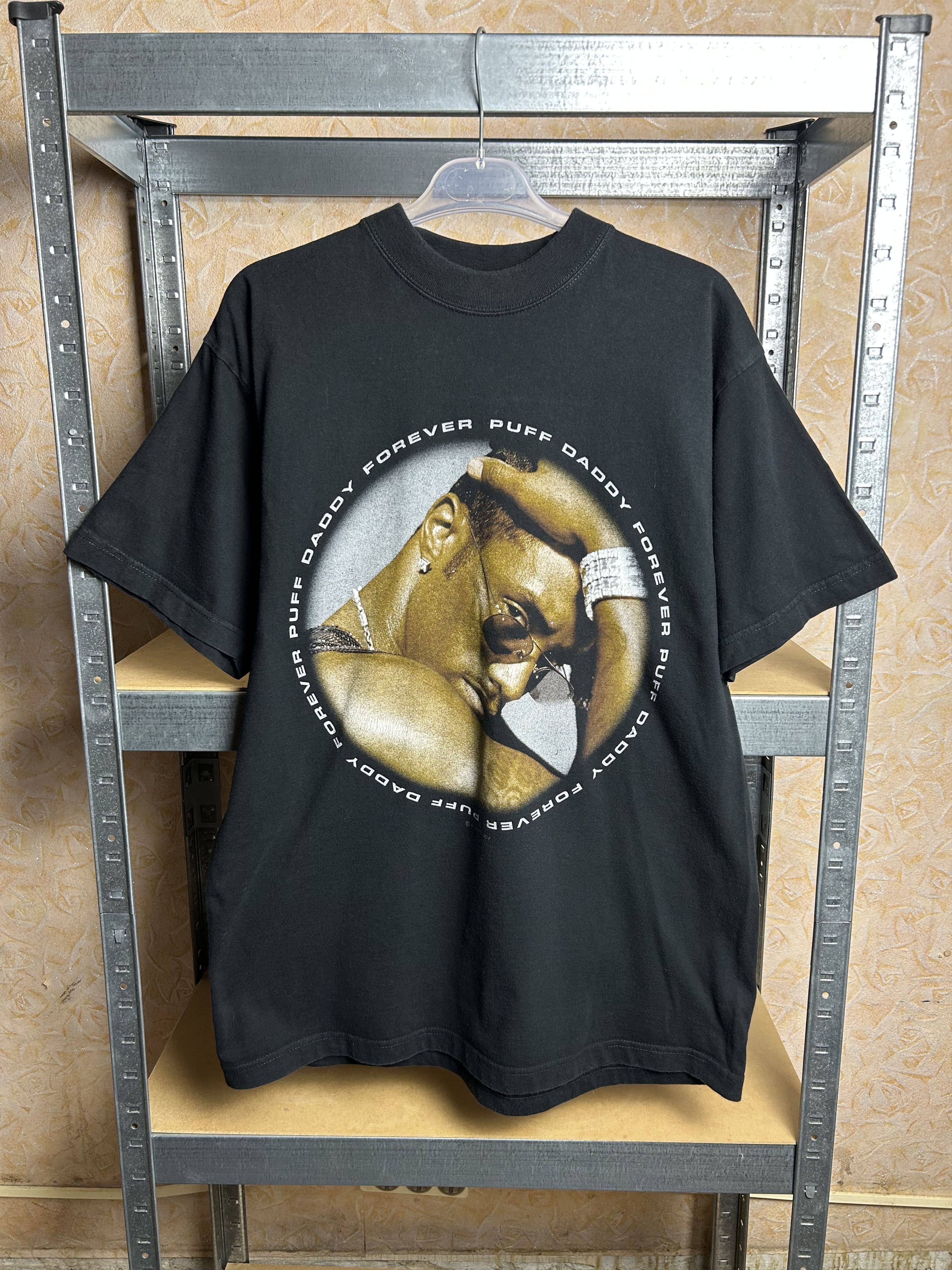 Rap Tees Vintage 2000 Puff Daddy P. Diddy Forever Tour T-shirt Size US L / EU 52-54 / 3 - 1 Thumbnail