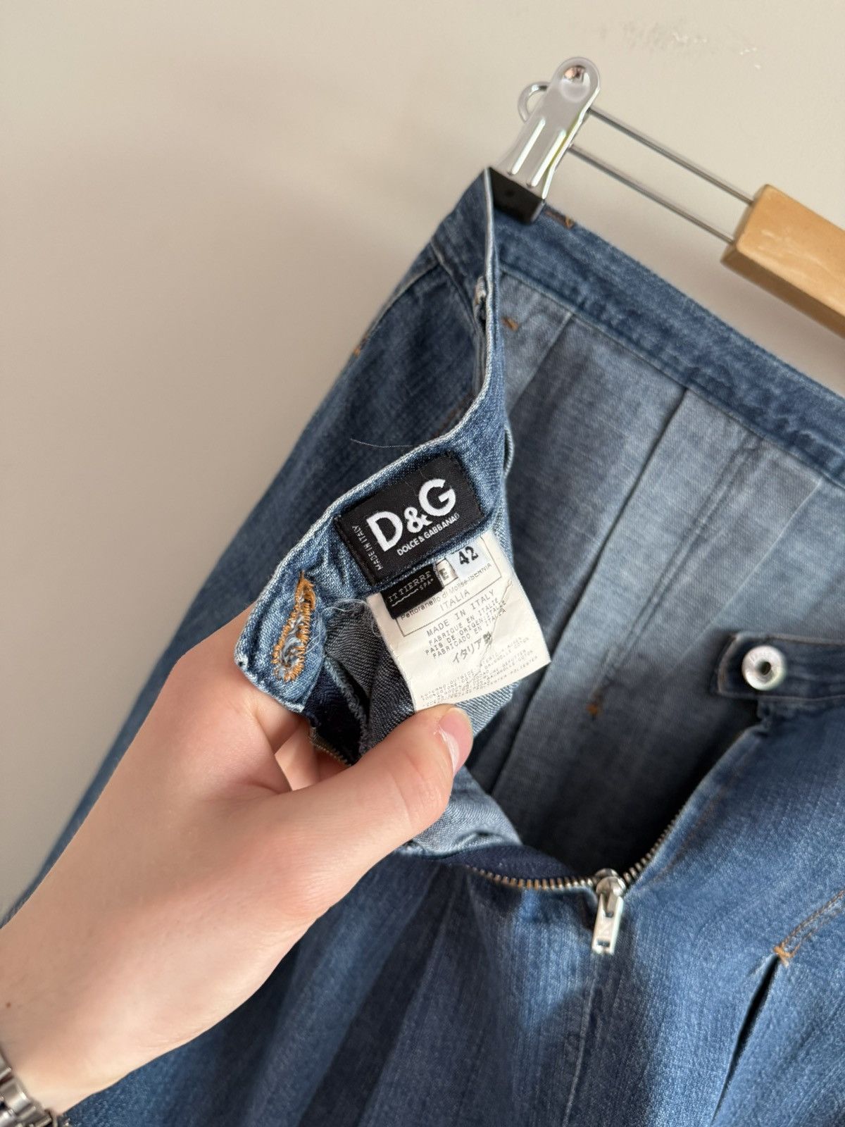Dolce & Gabbana Dolce & Gabbana Pleated Denim Mini Skirt Size 30" / US 8 / IT 44 - 5 Thumbnail