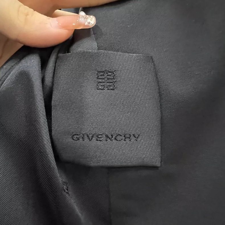 Givenchy Givenchy Size36 Black Belted Suit Jacket, official price 21 Size US M / EU 48-50 / 2 - 3 Thumbnail