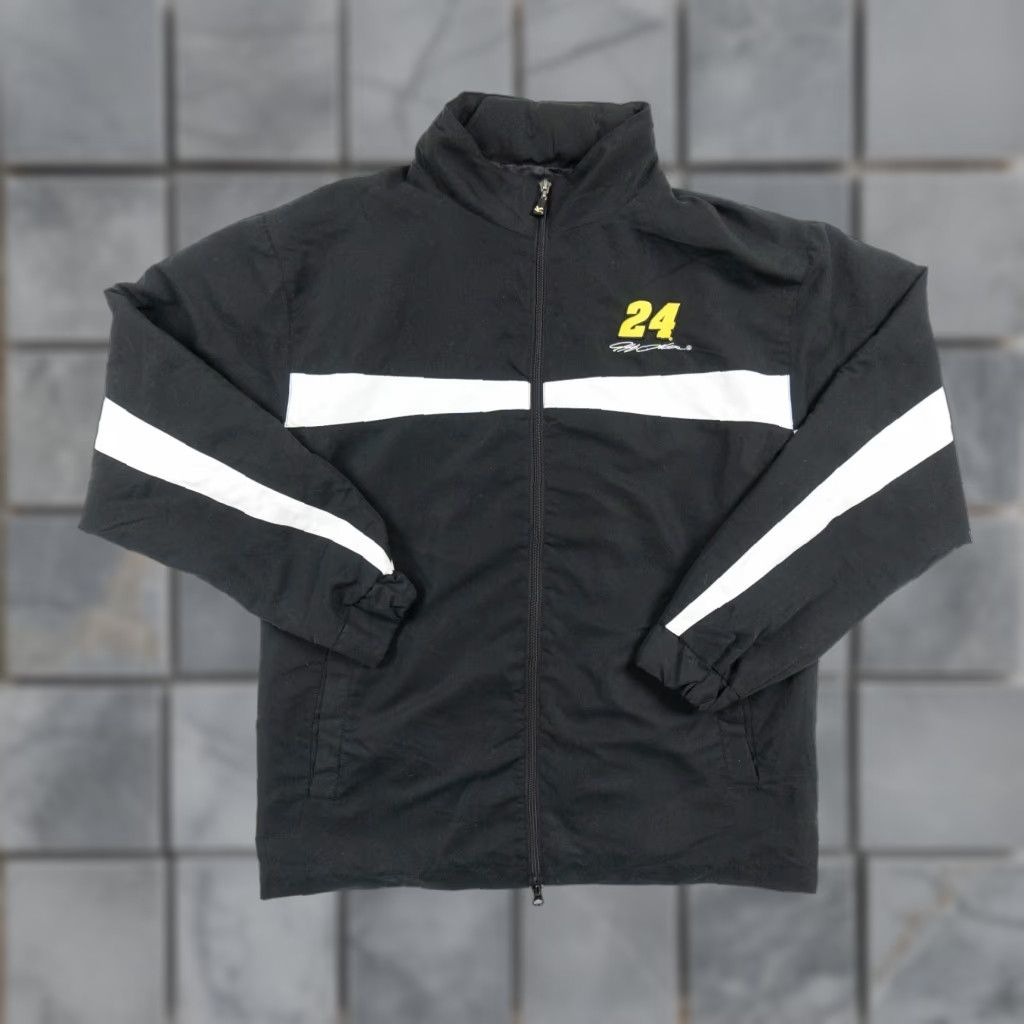 Chase Authentics VINTAGE Chase Authentics NASCAR Windbreaker Jacket Mens Medium Black Hooded Zip All Seasons Car Logo Mens Size US M / EU 48-50 / 2 - 1 Thumbnail