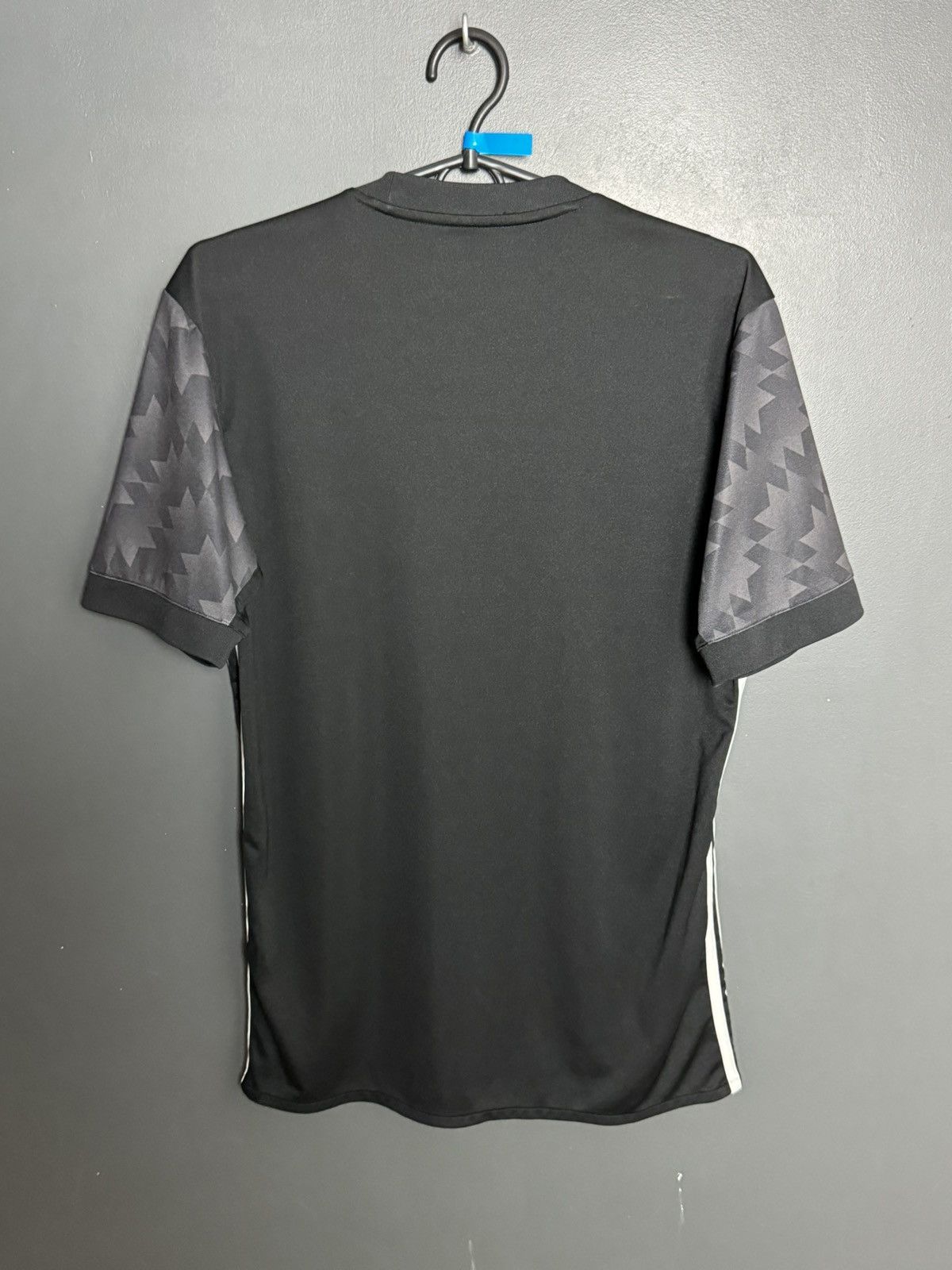 Adidas Manchester United 17/18 Away Football Jersey T-Shirt Size US S / EU 44-46 / 1 - 2 Thumbnail