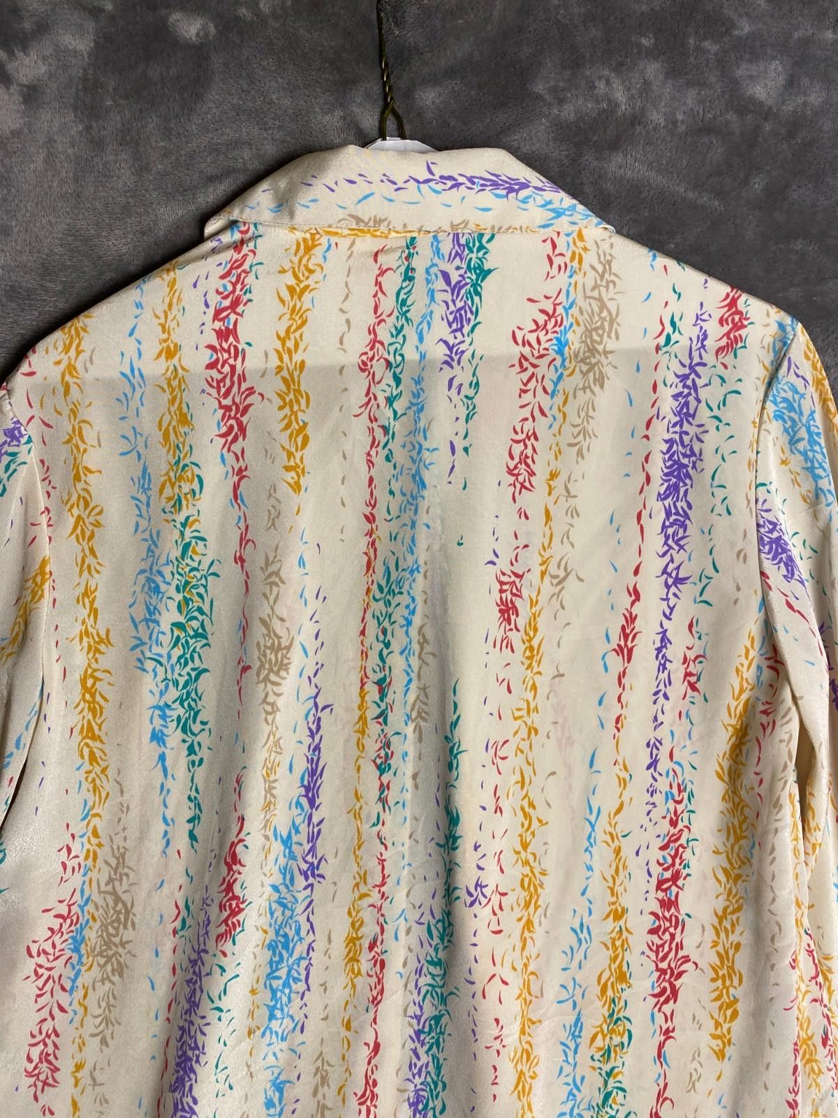 Designer Latiffa 70s Womens Sz.10 Tan Floral LS RND Collar Shirt (B14 Size L / US 10 / IT 46 - 8 Thumbnail
