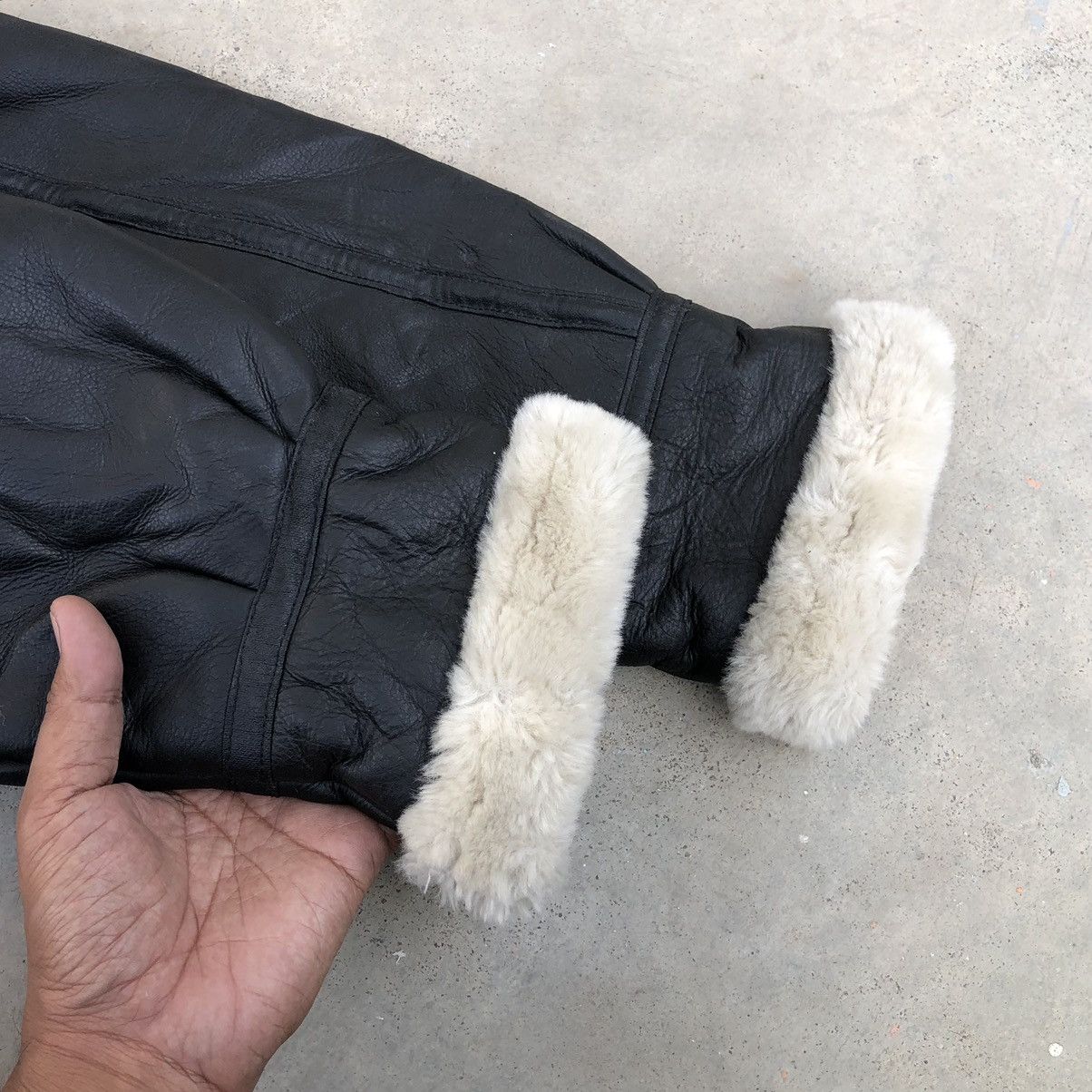 Vintage Vintage Suntory Boss Coffee B-3 Sherpa Leather Jacket Size US M / EU 48-50 / 2 - 11 Thumbnail