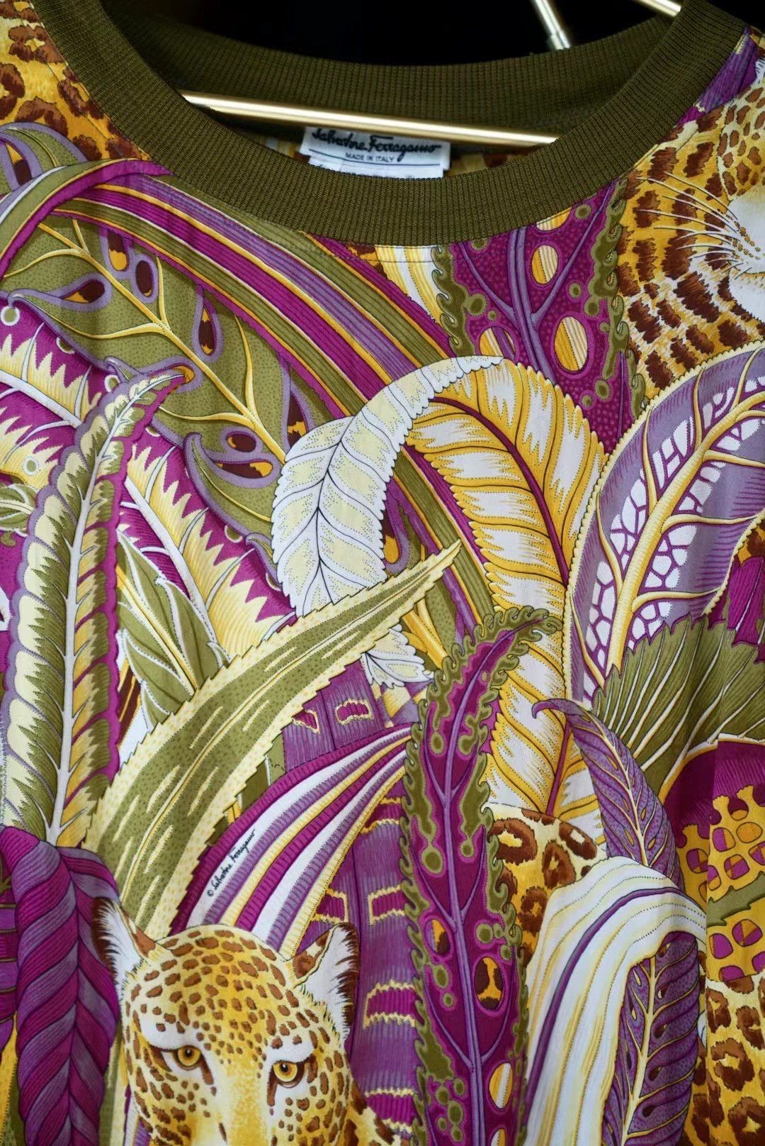 Salvatore Ferragamo Ferragamo Vintage Tropical Jungle Cheetah Silk Top Size L / US 10 / IT 46 - 7 Thumbnail