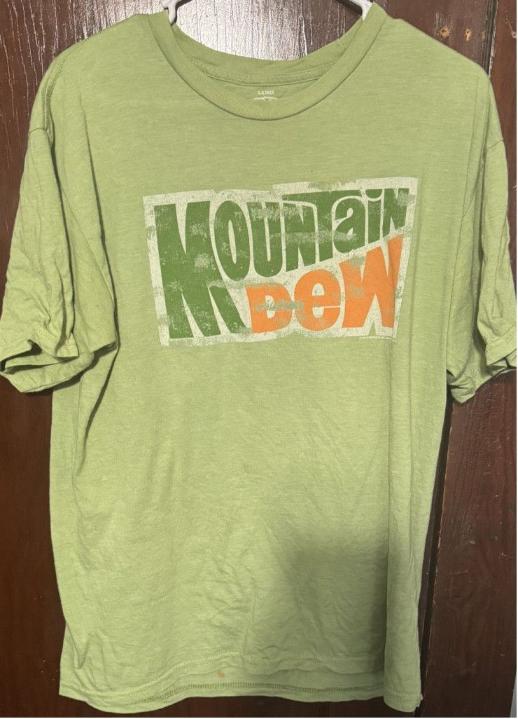 Mountain Dew Mountain Dew Vintage Logo Tee Shirt Men Sz L Size US L / EU 52-54 / 3 - 1 Thumbnail