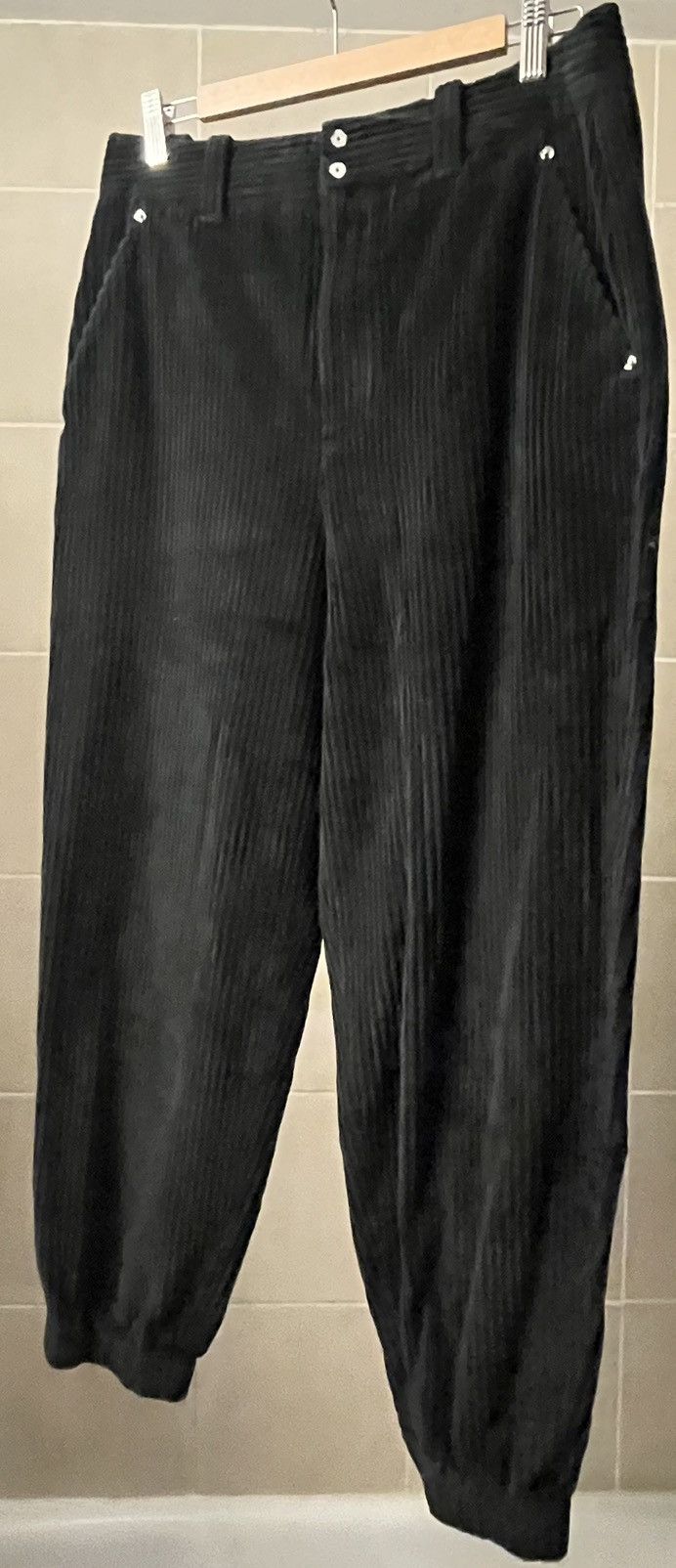 Alexander Wang Alexander Wang black corduroy pant Size US 33 - 1 Thumbnail