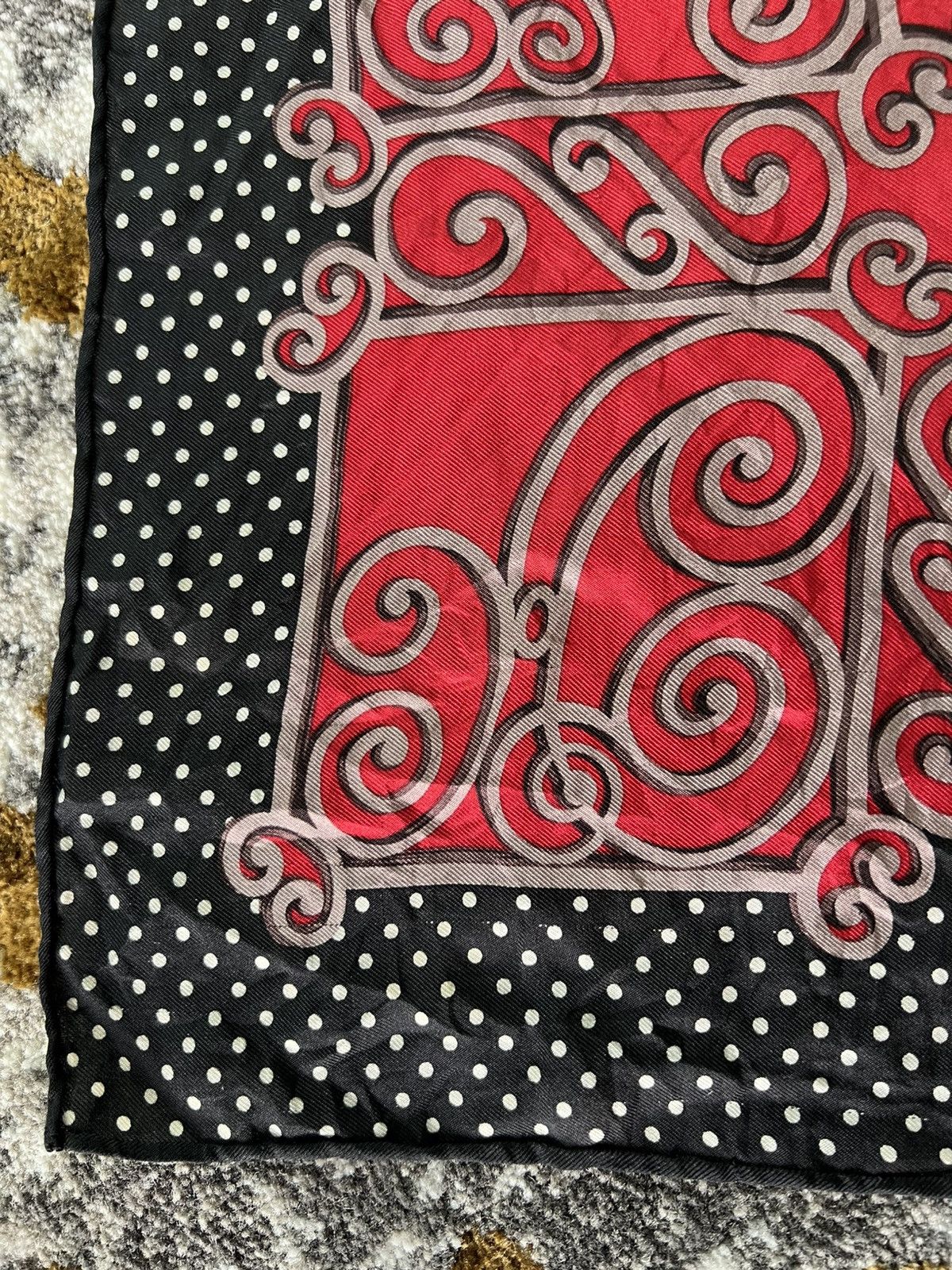 Christian Dior Monsieur × Designer × Vintage Vintage Christian Dior handkerchief scarves Size ONE SIZE - 7 Thumbnail