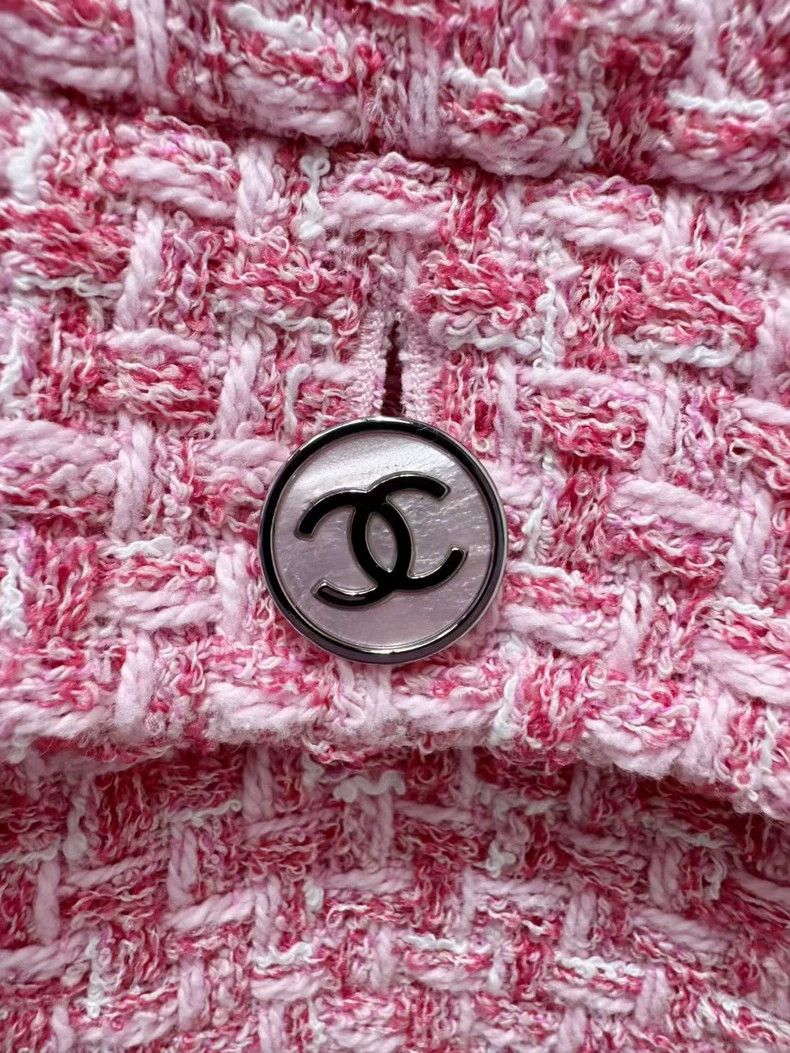 Chanel Chanel Preview Series Pink Tweed Short-sleeved Jacket Size XS / US 0-2 / IT 36-38 - 3 Thumbnail