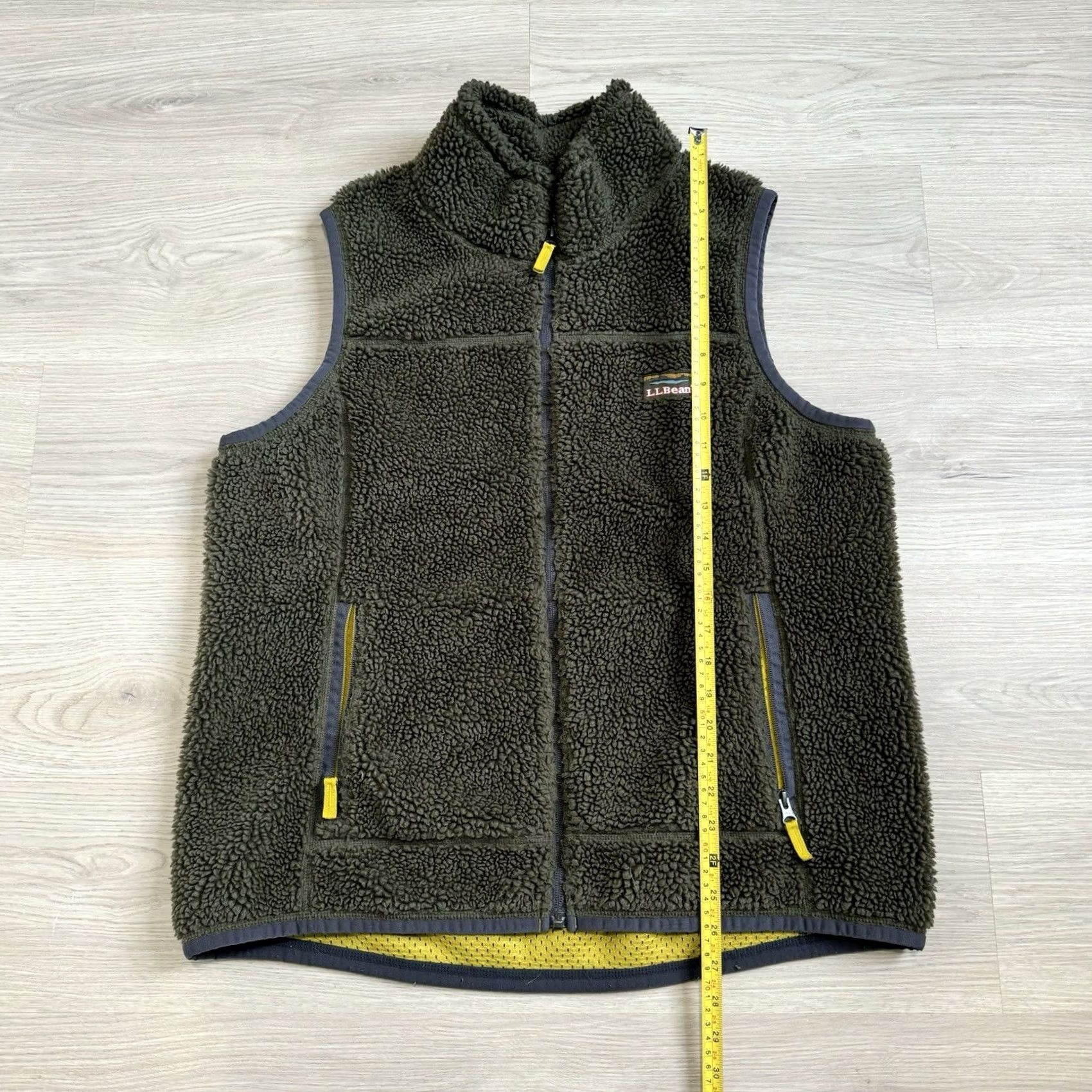 Vintage VINTAGE L.L. Bean Women’s Vest Fleece Deep Pile Olive Green Yellow Accents XL Vest Women Green Winter Fall Spring Summer Size XL / US 12-14 / IT 48-50 - 3 Thumbnail