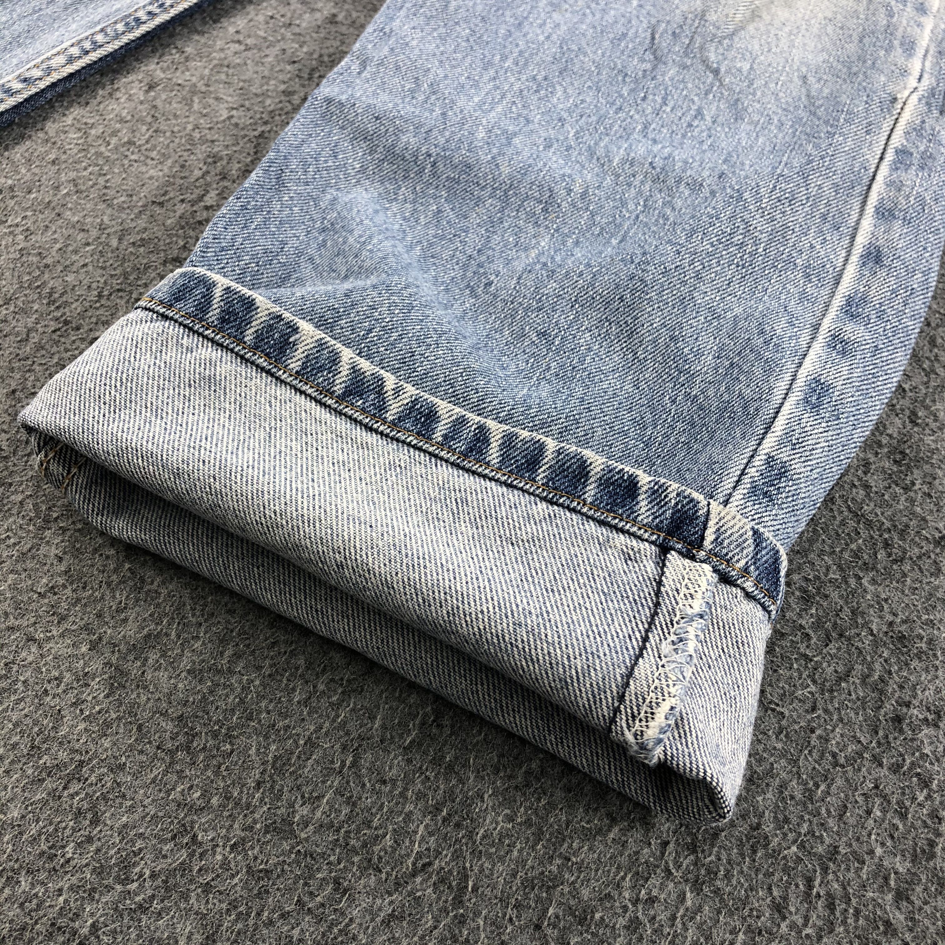 Levi's Light Wash Vintage Levis 505 Jeans-J1154 Size US 33 - 7 Thumbnail
