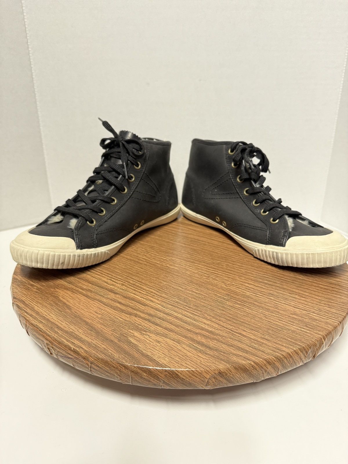 Tretorn Tretorn Leather Hightop Black Lace Up Sneakers Shoes Size 9 Size US 9 / IT 39 - 8 Thumbnail