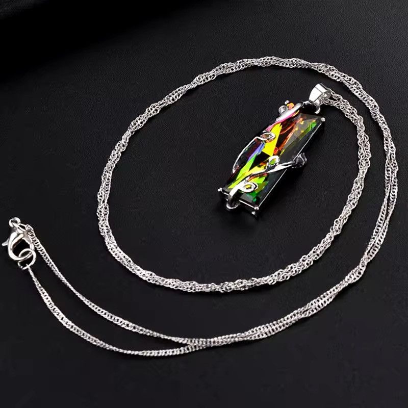 Other Chrome Rainbow Stone Necklace Modern Chain Goth Ivy Leaf Size ONE SIZE - 1 Thumbnail