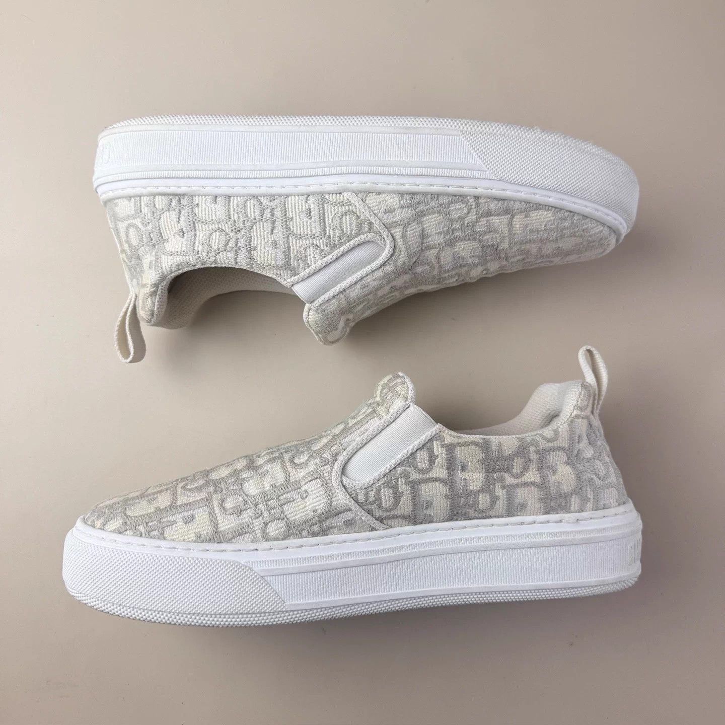 Dior Dior Gray/White DR Embroidery Allover Print Slide 39.5 Size US 8.5 / IT 38.5 - 5 Thumbnail