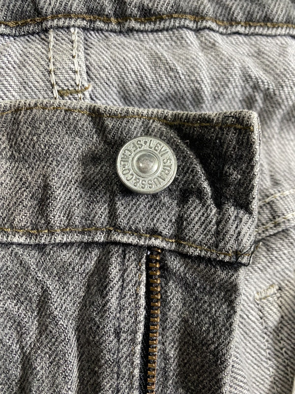 Levi's VINTAGE LEVIS 40505 USA Size US 32 / EU 48 - 16 Thumbnail
