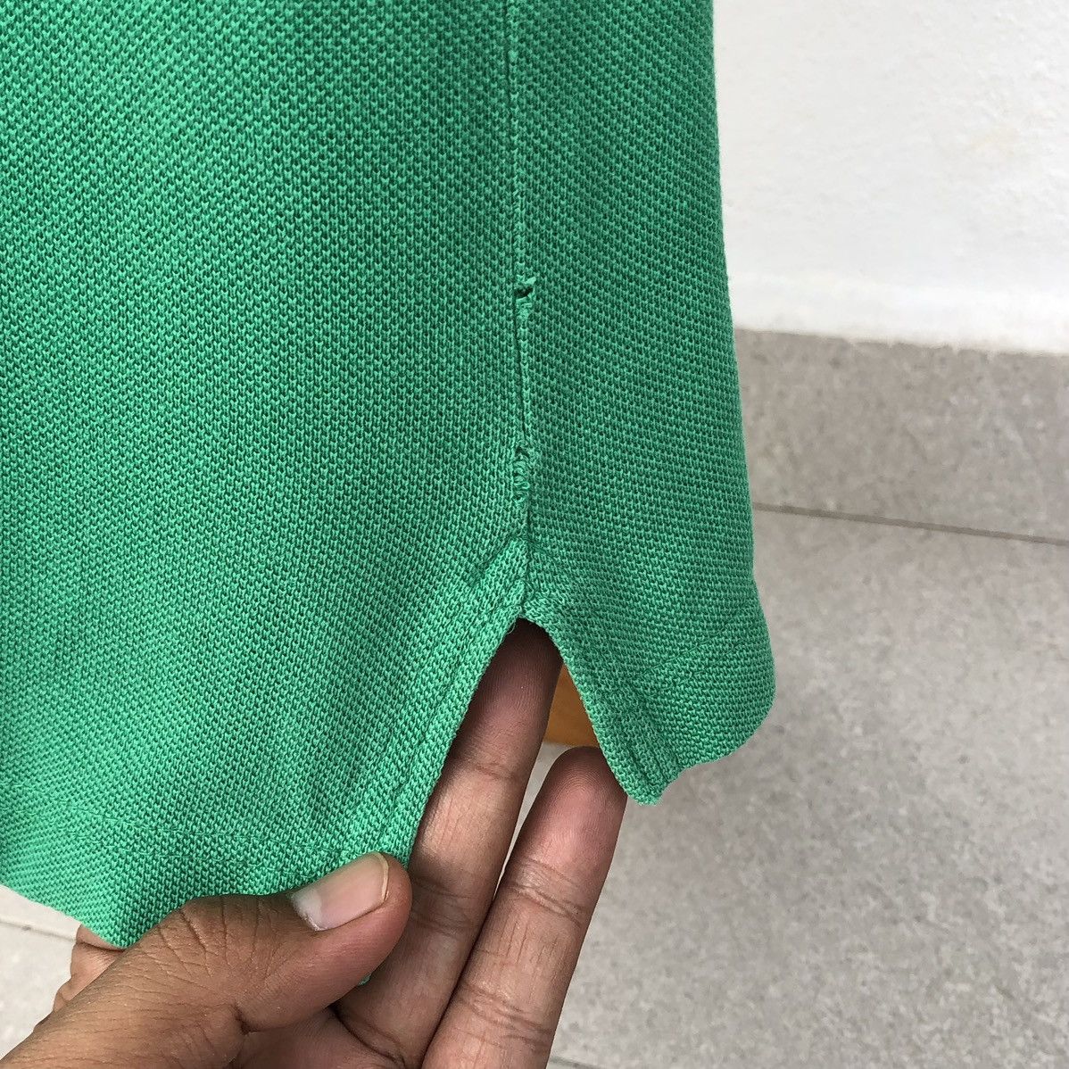 Burberry Vintage Burberrys Embroidery Logo Polo Tee Made In England Size US M / EU 48-50 / 2 - 9 Thumbnail