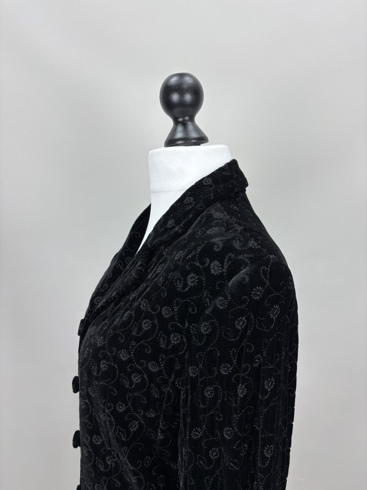 Laura Ashley Womens suit Laura Ashley Size 10 Color Black Size L / US 10 / IT 46 - 10 Thumbnail