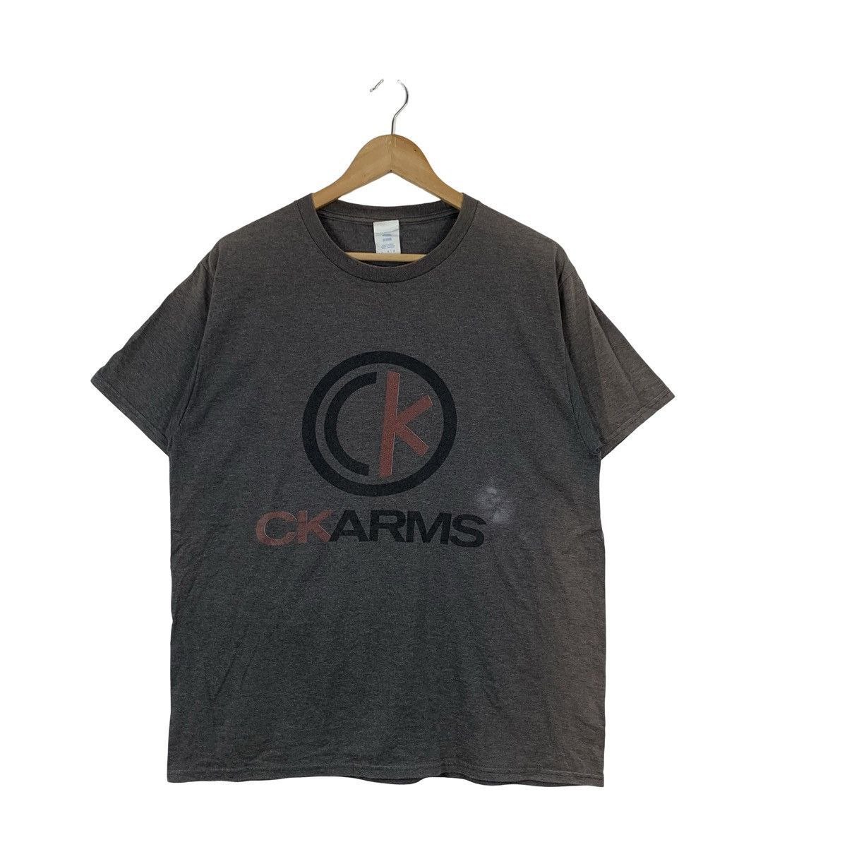 Vintage Vintage Y2K CK ARMS CAMILLA Promo Ads Illustration Tee Size US L / EU 52-54 / 3 - 4 Thumbnail