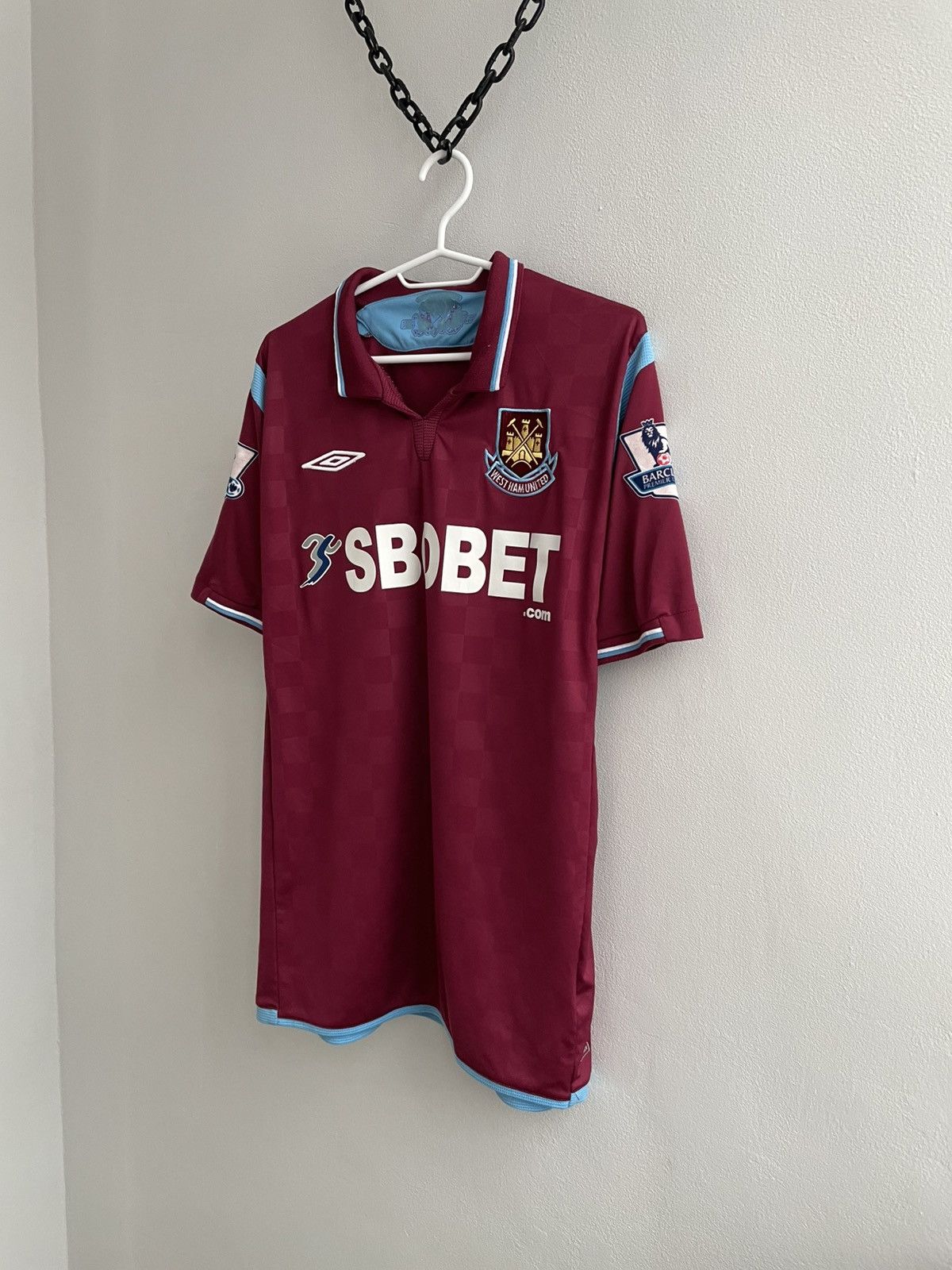Umbro West Ham United 2009 2010 Home Football Shirt Soccer Jersey Size US L / EU 52-54 / 3 - 2 Thumbnail