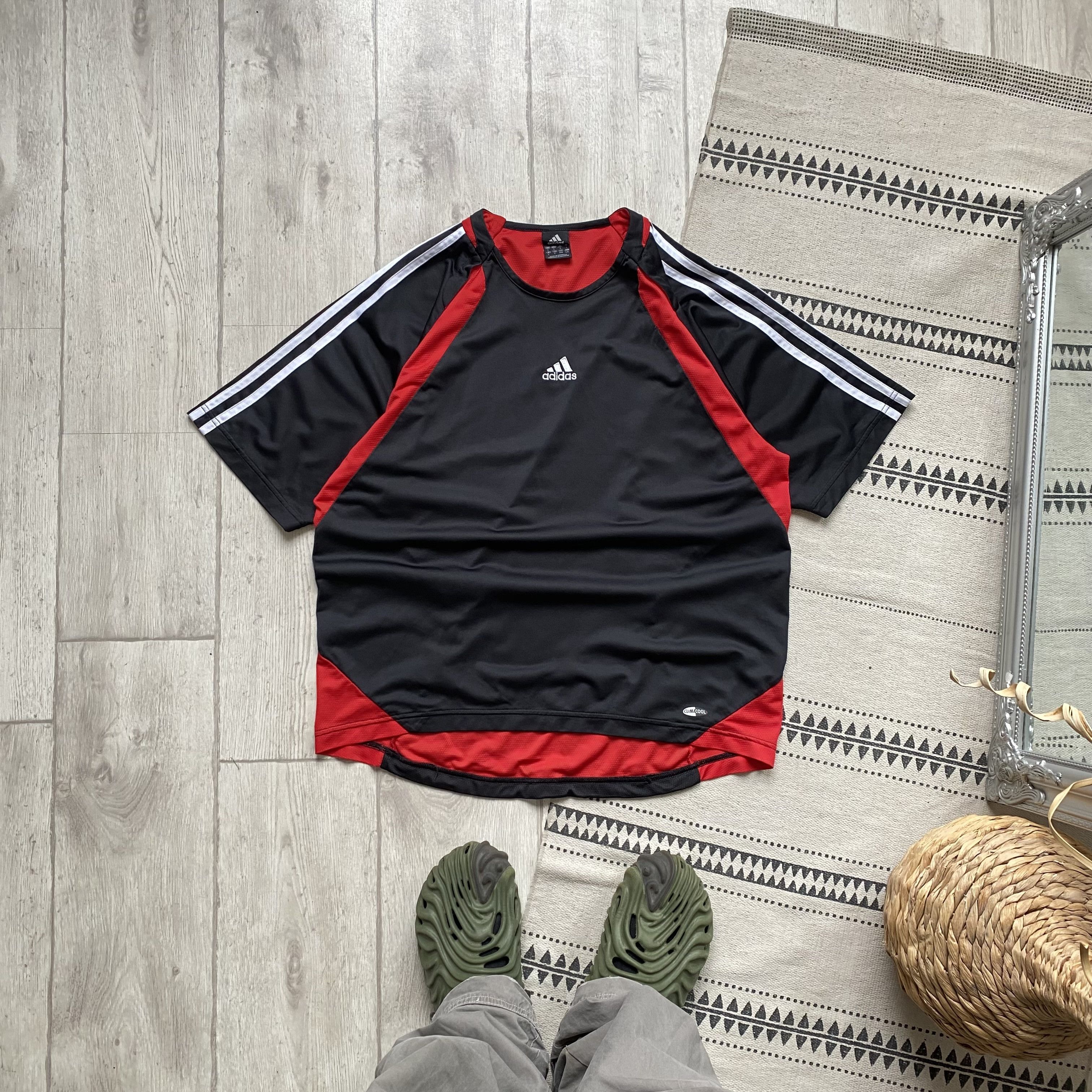 Adidas Vintage Adidas tee Center logo Drill Shox Tn Vibe Size US L / EU 52-54 / 3 - 1 Thumbnail