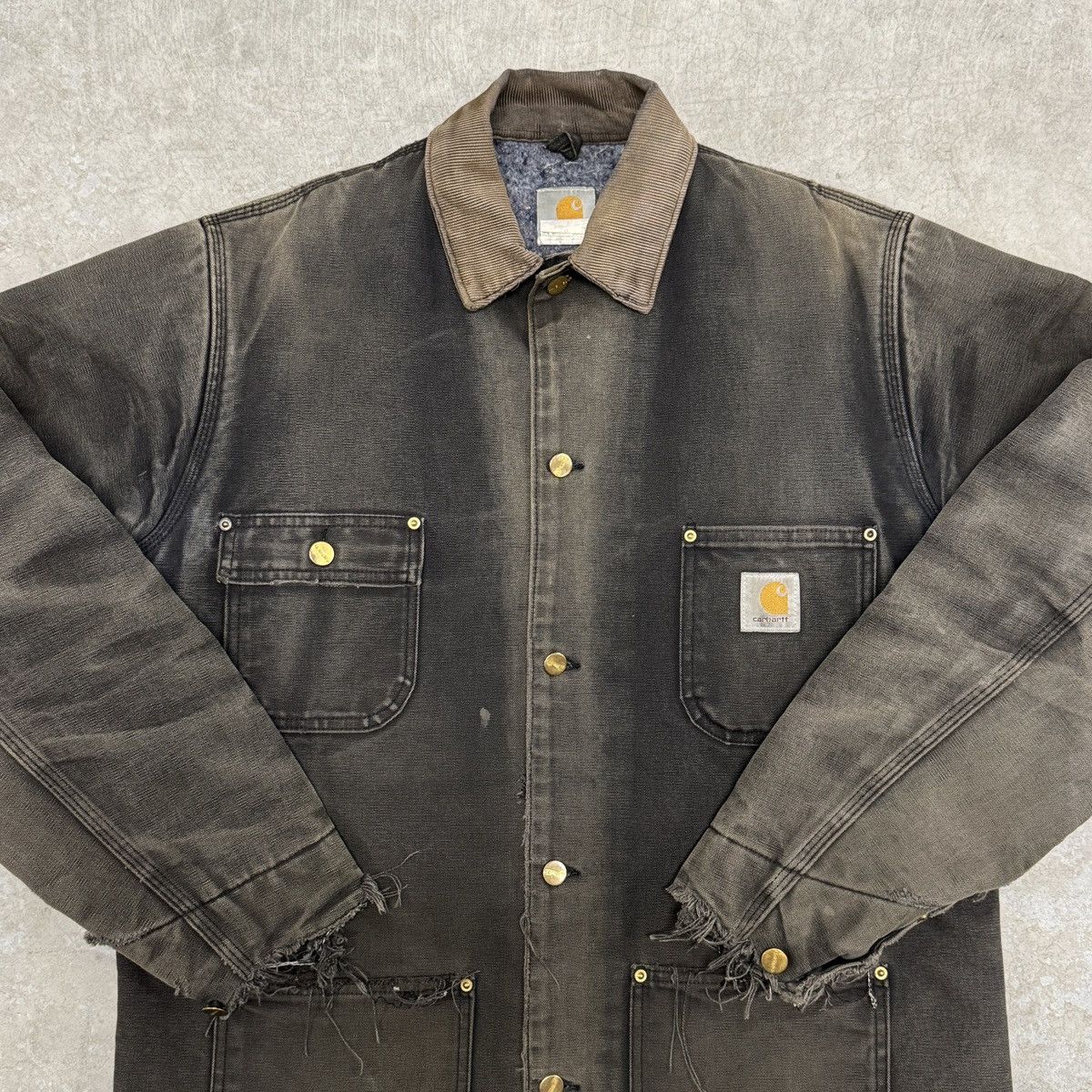 Carhartt Vintage Carhartt Jacket Thrashed Sun Faded Size US L / EU 52-54 / 3 - 5 Thumbnail