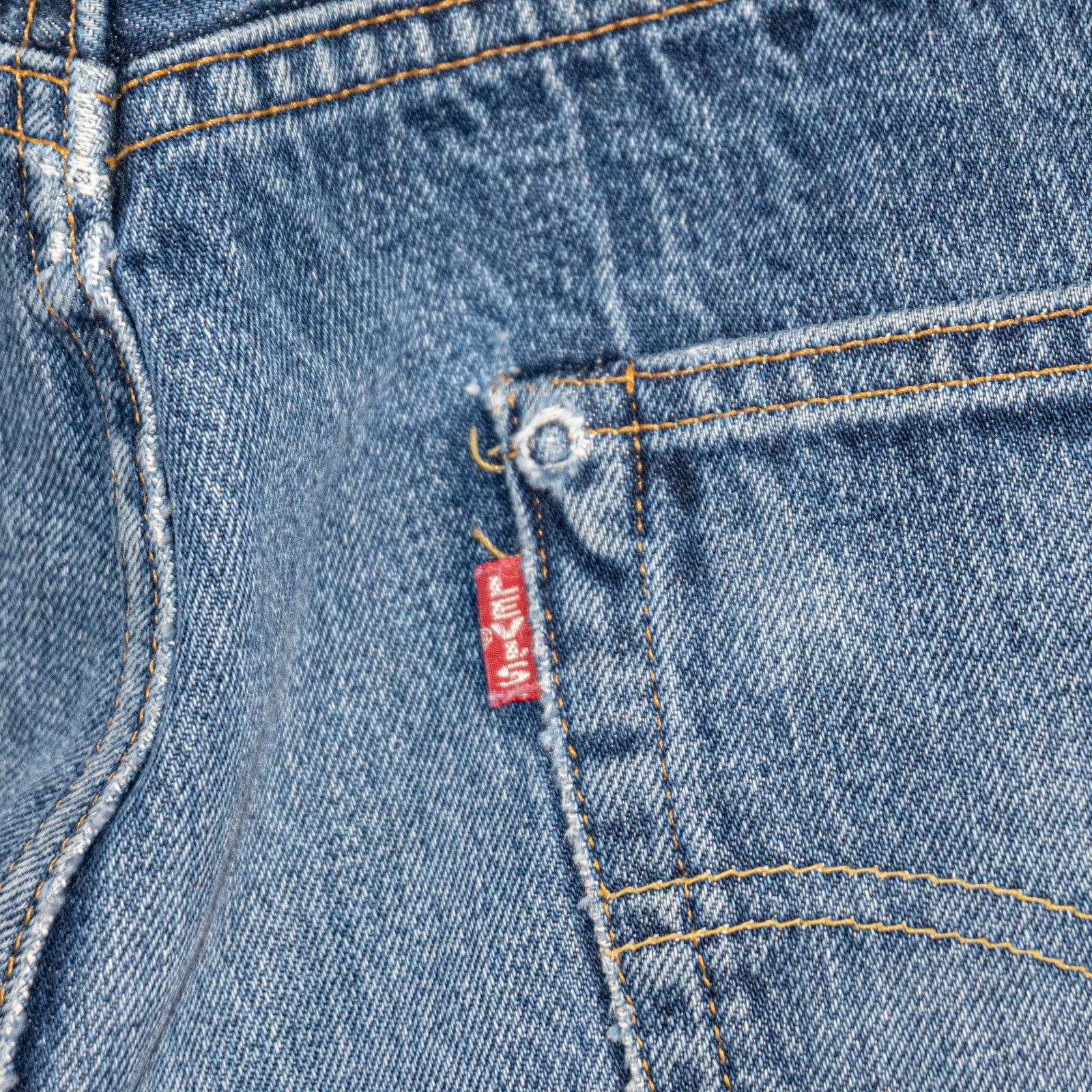 Levi's Vintage 90s Levi's 501XX 555 Valencia Selvedge Jeans Size US 34 / EU 50 - 11 Thumbnail