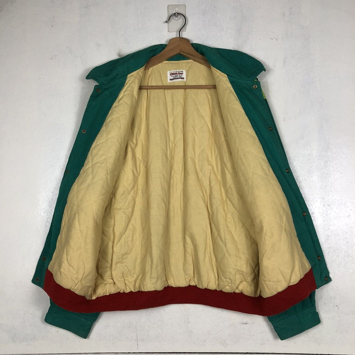 Japanese Brand 📌VINTAGE BOMBER JACKET JIRO JIRO BIG LOGO SPELL OUT Size US L / EU 52-54 / 3 - 14 Thumbnail