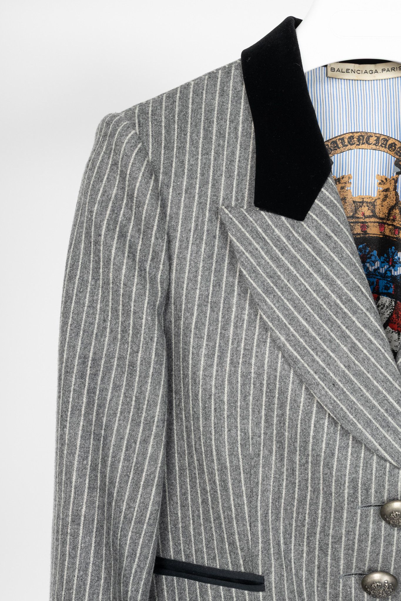 Balenciaga Balenciaga AW07 Pinstripe Wool-Flannel Velvet-Lapel Blazer Size XL / US 12-14 / IT 48-50 - 5 Thumbnail