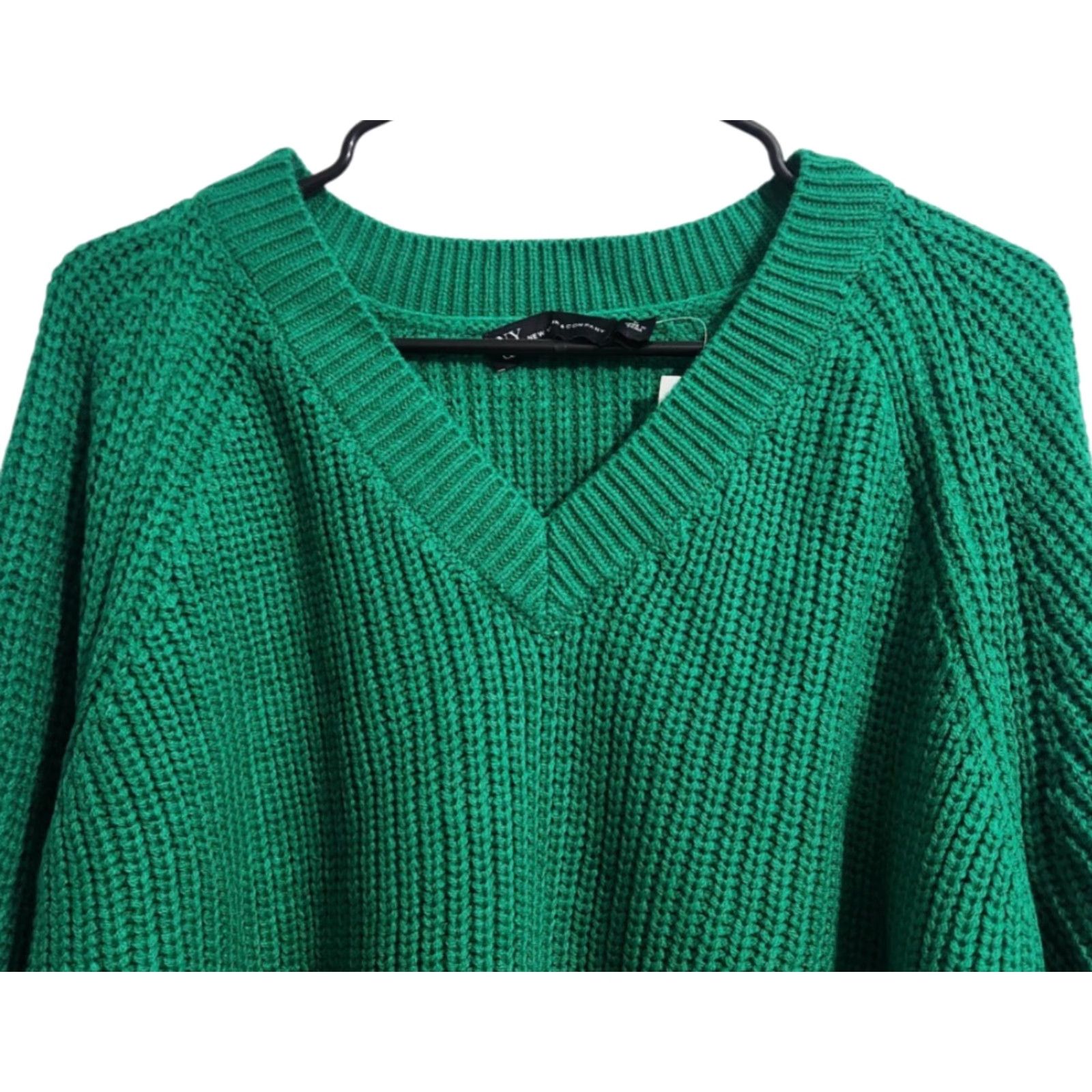 Vintage New York & Company Womens L Sweater V-Neck Pullover Acrylic Green Size L / US 10 / IT 46 - 3 Thumbnail