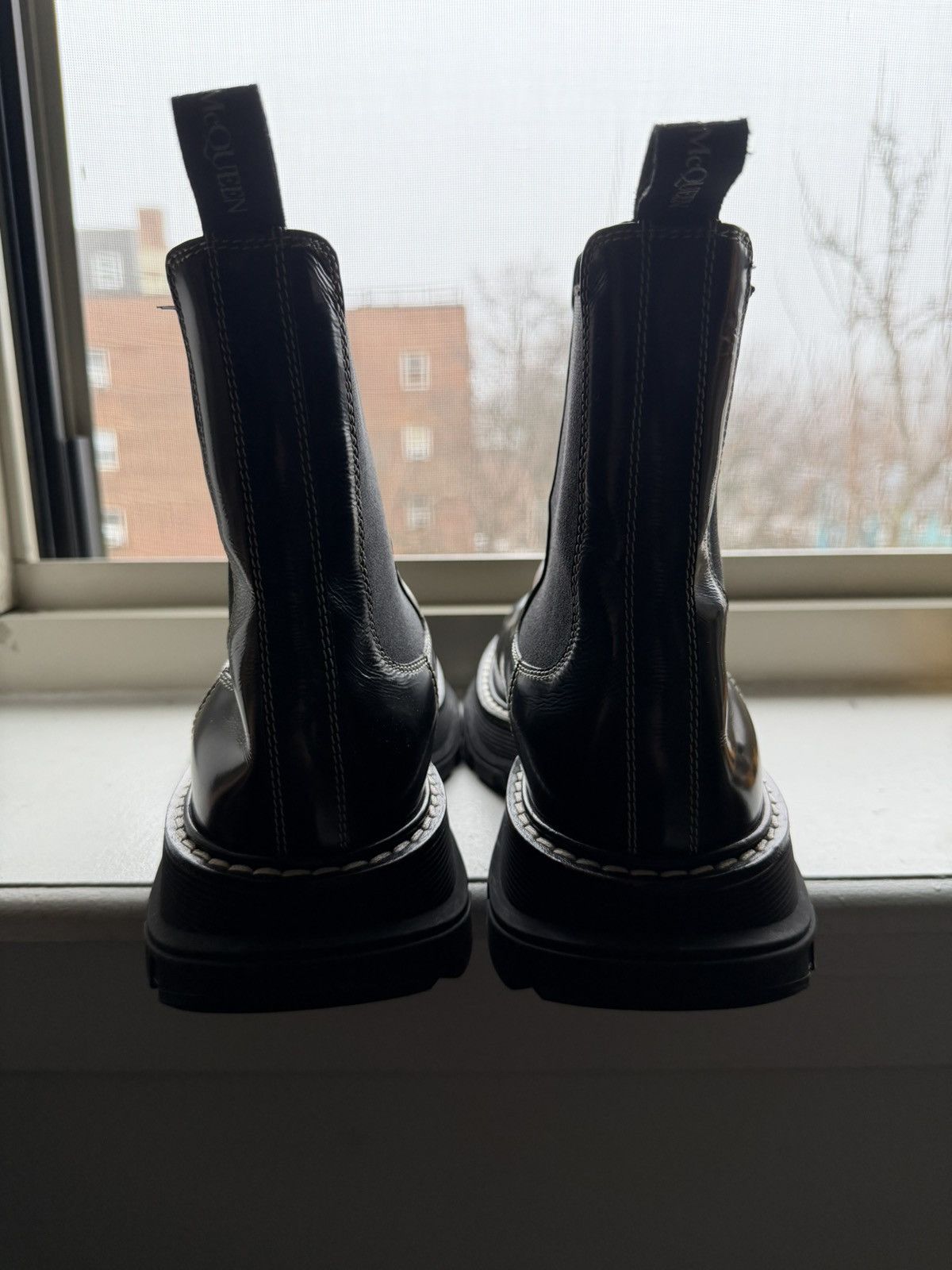 Alexander McQueen Alexander McQueen Tread Chelsea Boots Black RARE Size US 9 / EU 42 - 5 Thumbnail