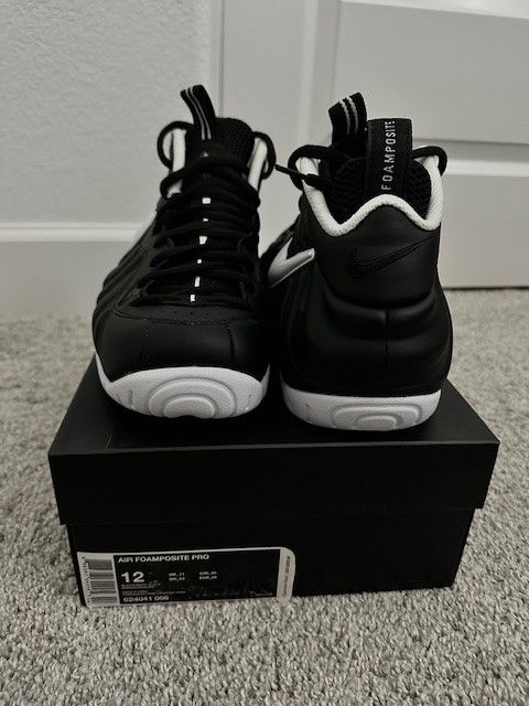 MF Doom × Nike Nike Air Foamposite Pro 2016 Dr. Doom Size 12 Black-White Size US 12 / EU 45 - 1 Thumbnail