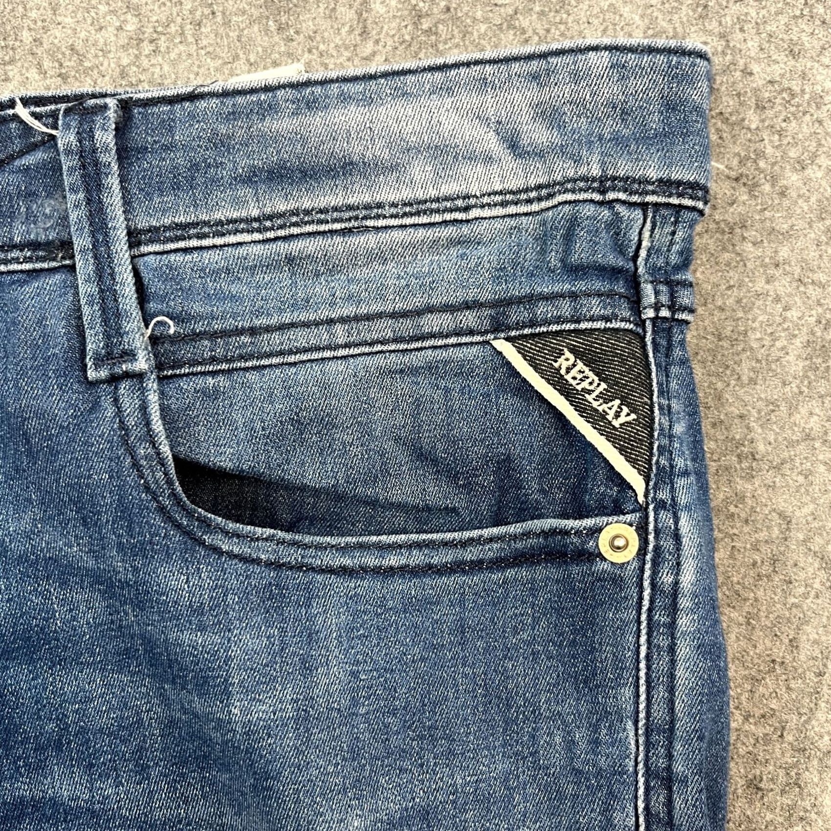 Replay Replay Anbass Jeans Slim Tapered 34 32 Mid Blue Whiskers Stretch Denim Cotton Elastan Mens Regular Size 34 Size US 34 / EU 50 - 7 Thumbnail