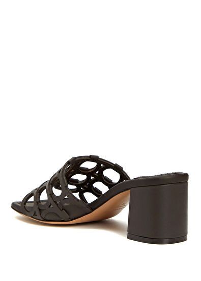Salvatore Ferragamo o1s1rm0526 Gancini Sandals in Dark Brown Size US 7 / IT 37 - 3 Thumbnail