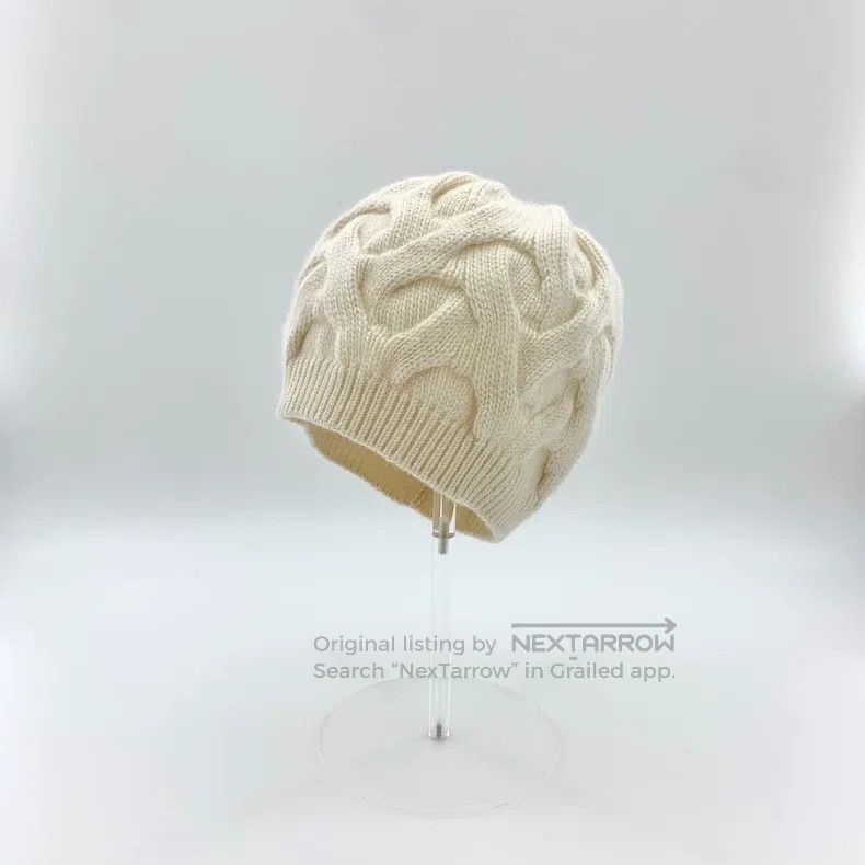 Loro Piana Loro Piana size M Beige Ribbed Cashmere Knit Woolen Cap Size ONE SIZE - 2 Thumbnail