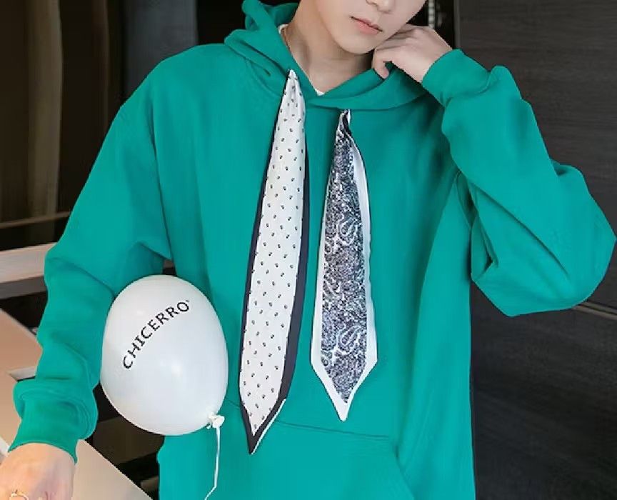 Japanese Brand Bandana Tie Green Pullover Hoodie Size US L / EU 52-54 / 3 - 2 Thumbnail