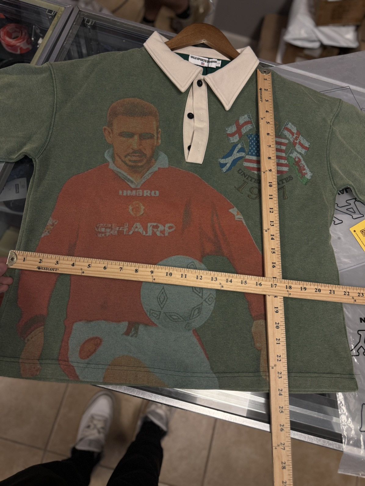 Vale Valley Green League Polo Green Tee Shirt Size Small (NEW) Size US S / EU 44-46 / 1 - 5 Thumbnail
