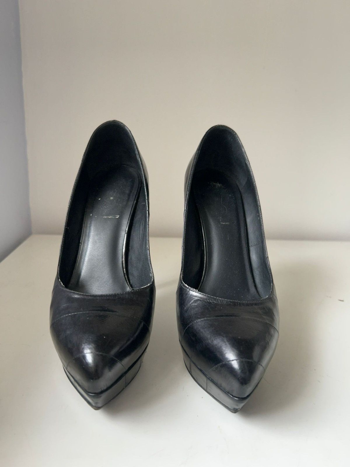 Yves Saint Laurent Yves saint Laurent heels Size US 6 / IT 36 - 2 Thumbnail