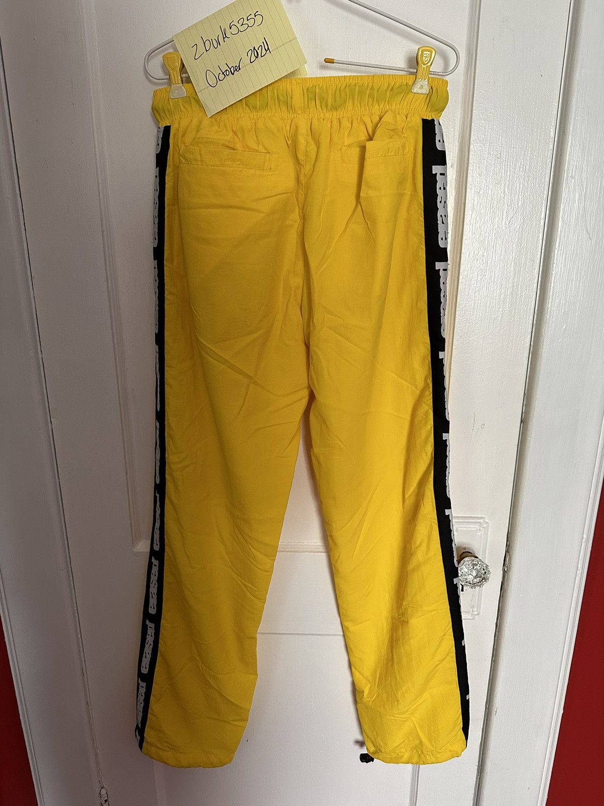 Erased Project Erased Project - Nylon pant - Medium - Yellow Size US 32 / EU 48 - 2 Thumbnail