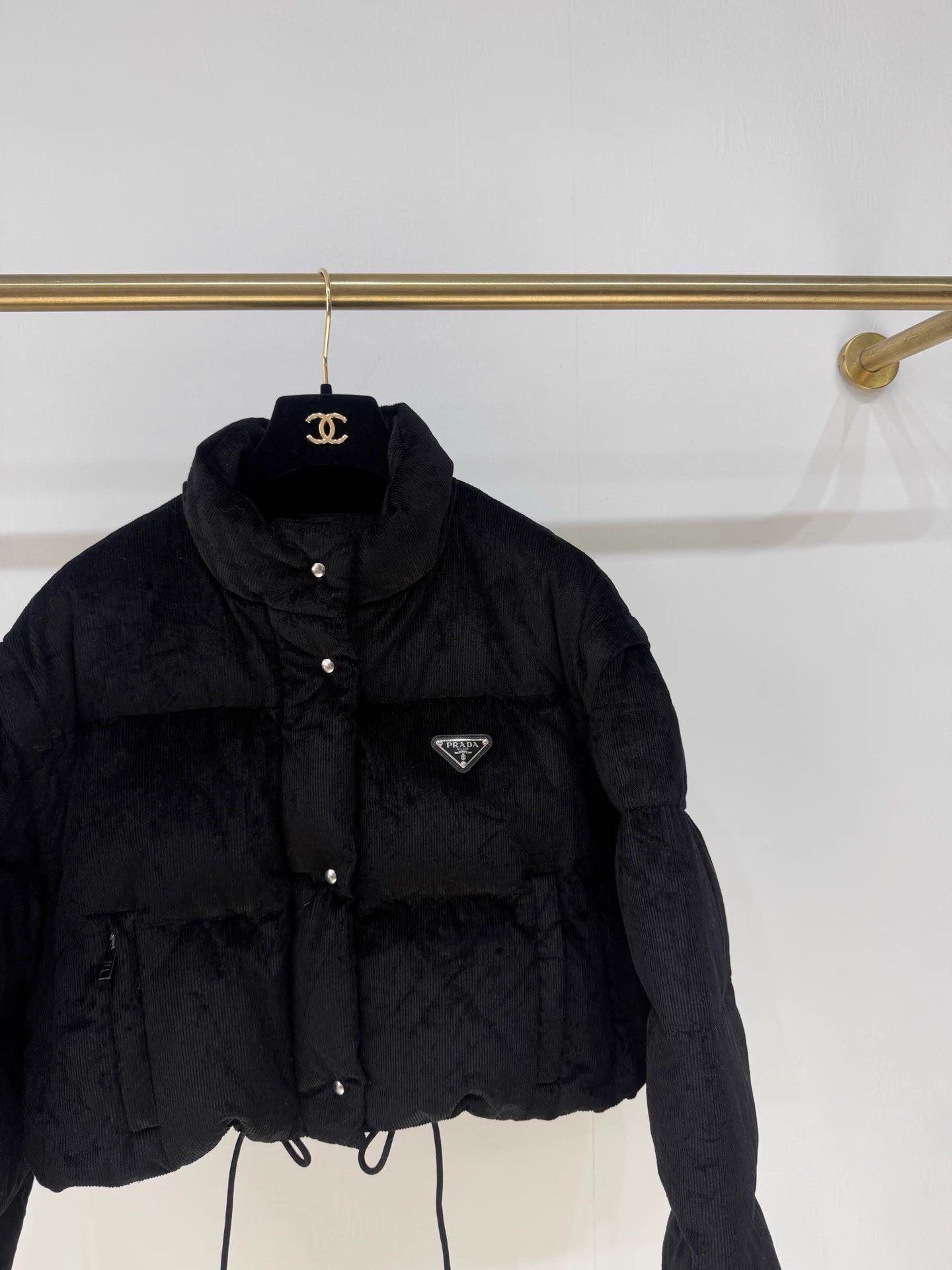 Prada Prada 25FW Velvet Down Coat Detachable Sleeves to Vest Size XS / US 0-2 / IT 36-38 - 2 Thumbnail