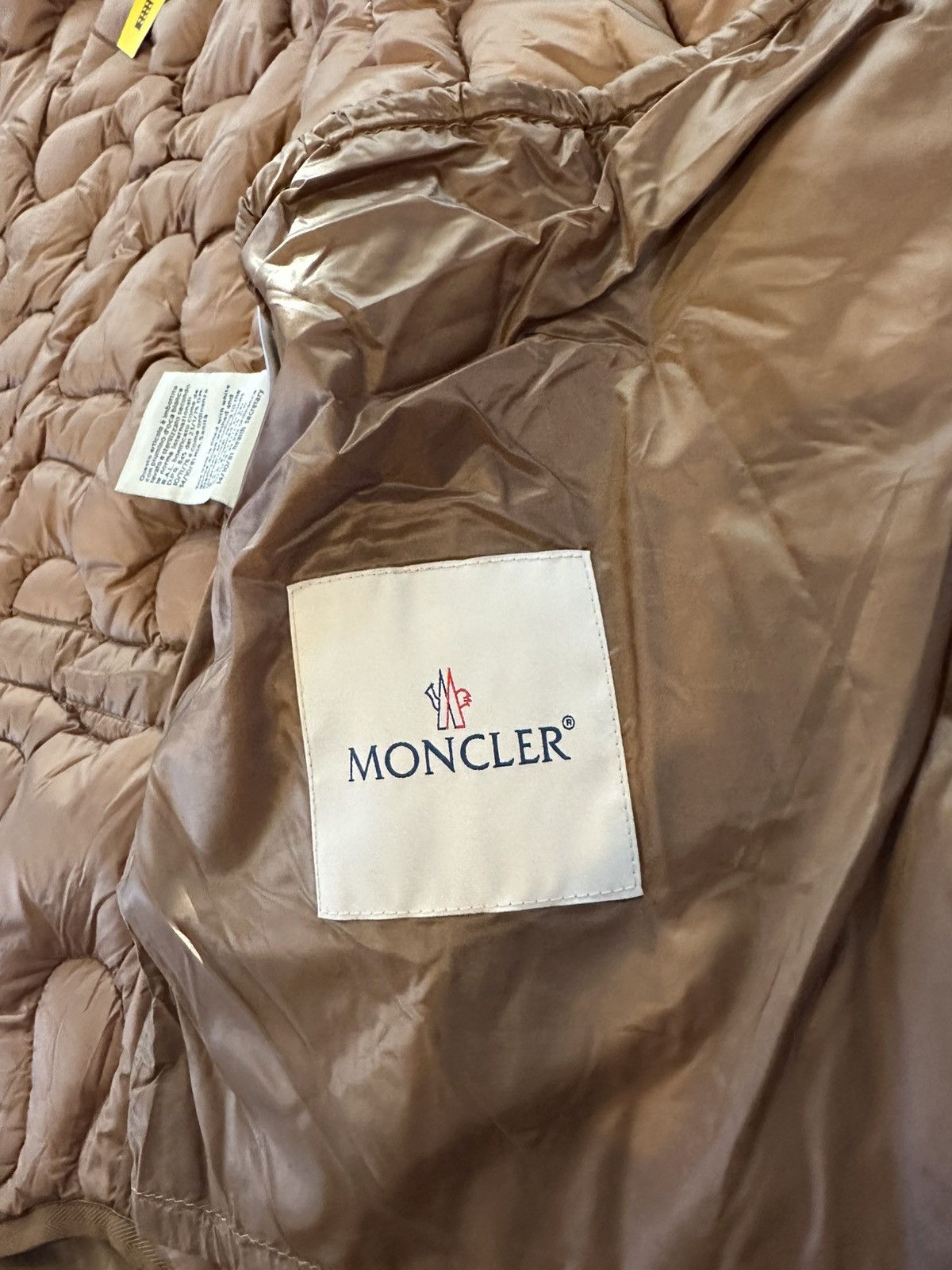 Moncler Genius × Salehe Bembury Moncler x Salehe Bembury Sierpinski Down Vest Size US XL / EU 56 / 4 - 5 Thumbnail