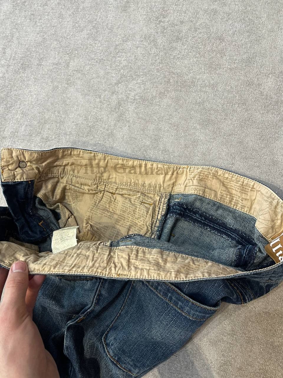 John Galliano John Galliano Jeans Pants Logo Light Blue Straight Mid Rise Size 32" / US 10 / IT 46 - 14 Thumbnail